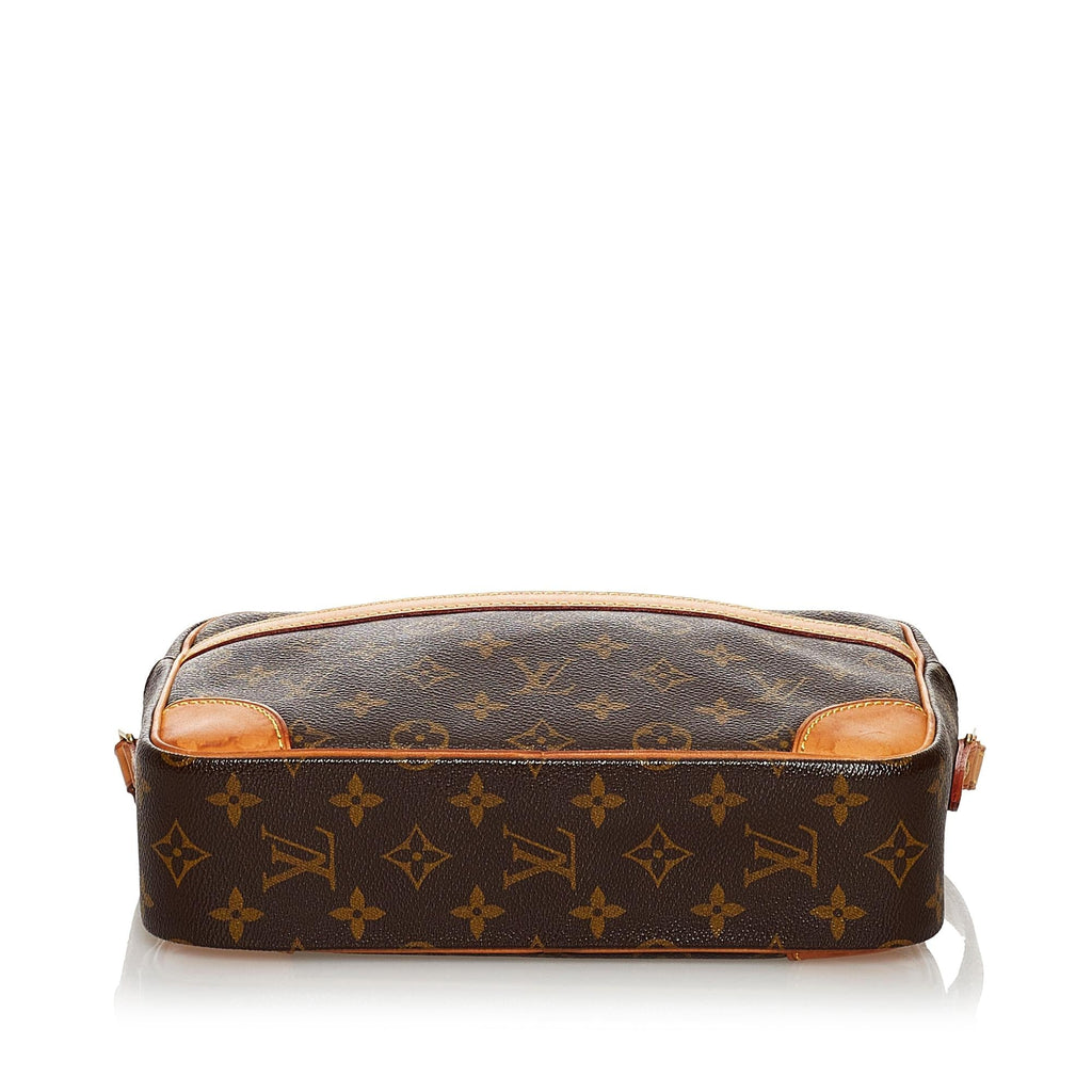Louis Vuitton Monogram Trocadero 27 (SHG-34125)