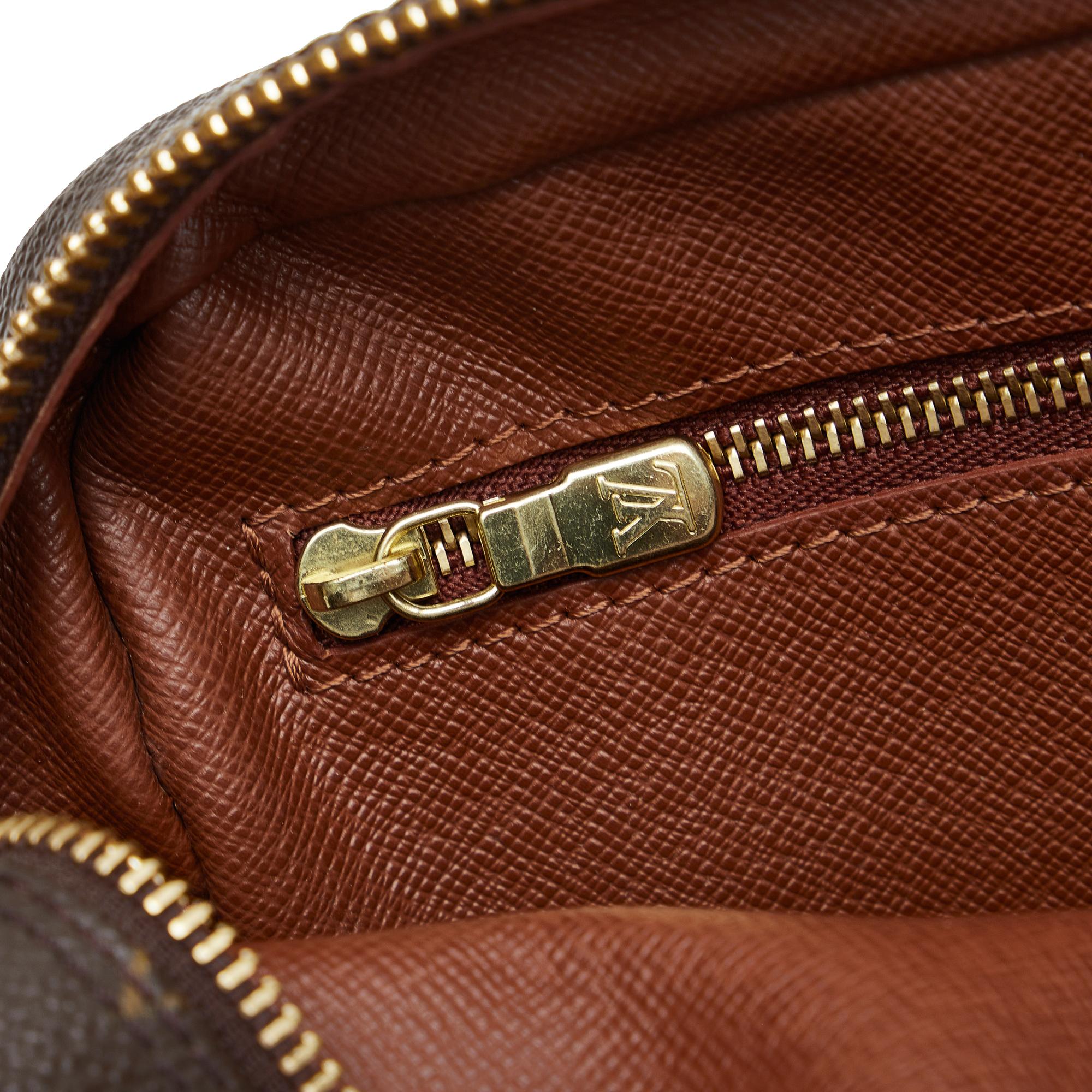 Louis Vuitton Monogram Trocadero 27 (SHG-OuylxN)