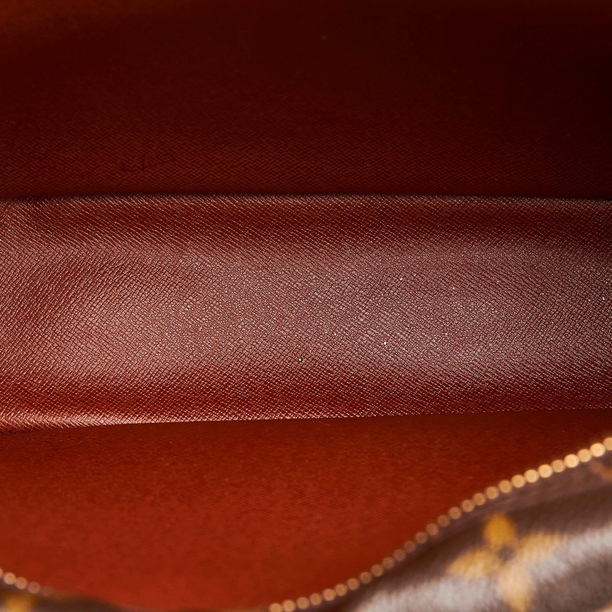 Louis Vuitton Monogram Trocadero 30 (SHG-28783)