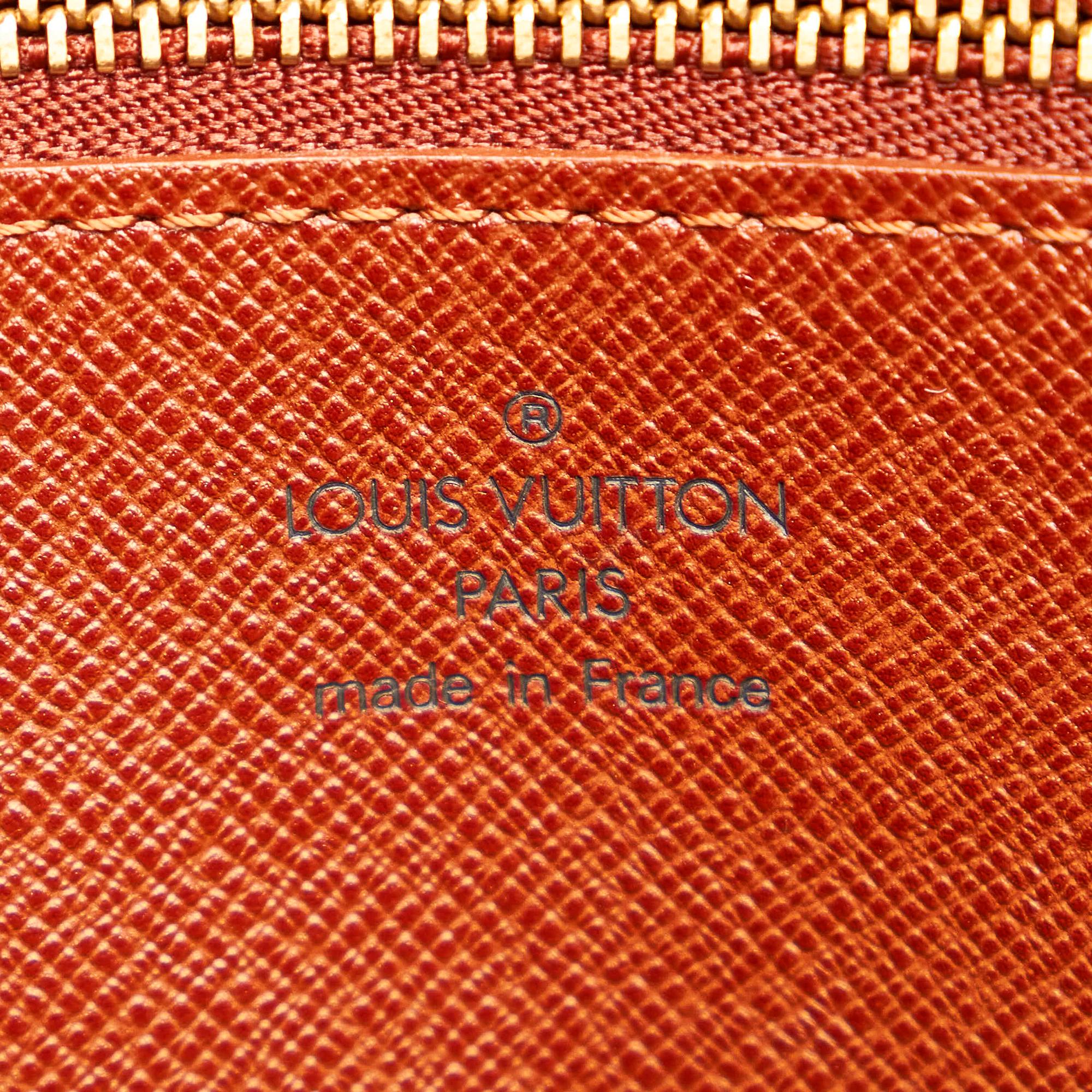Louis Vuitton Monogram Trocadero 30 (SHG-28783)