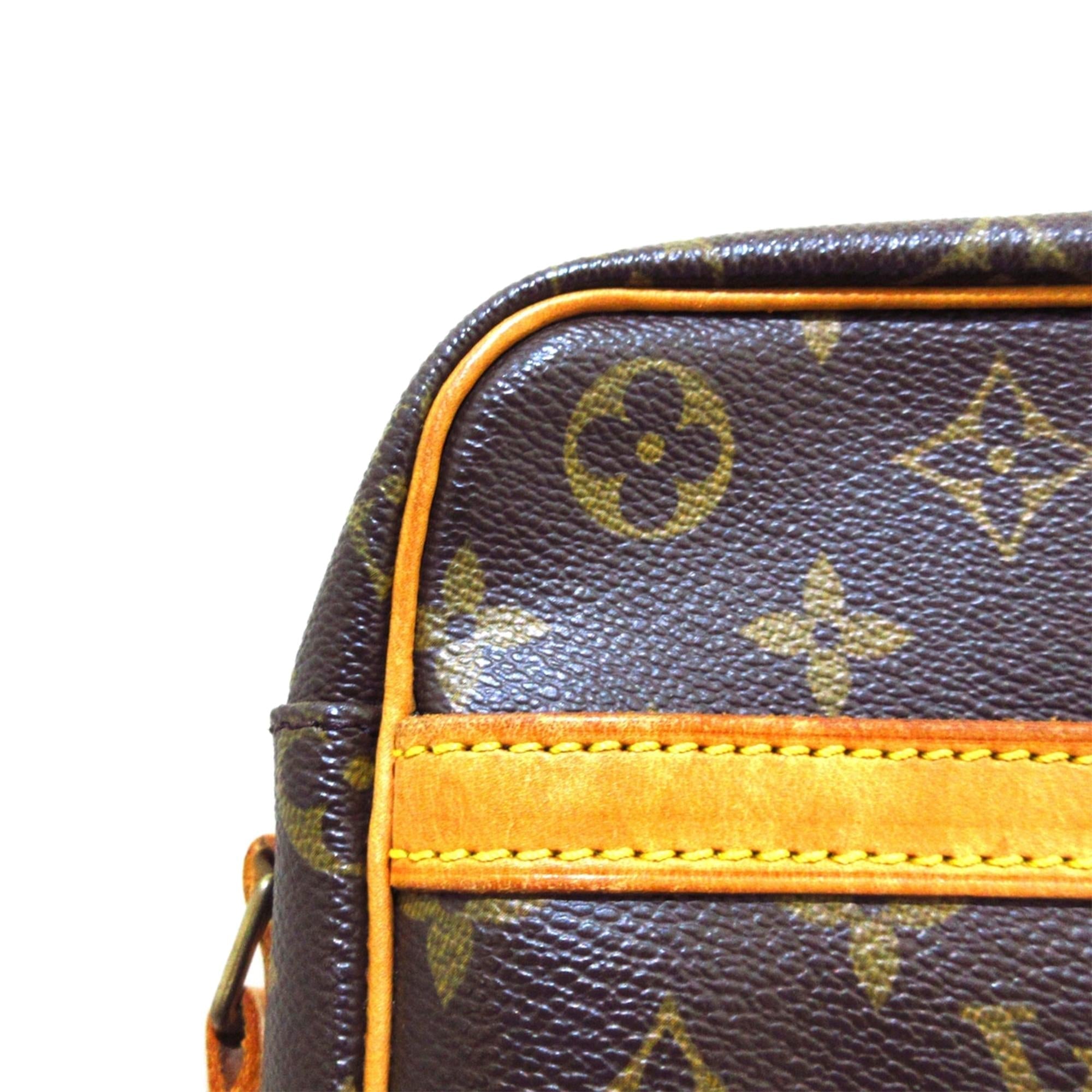 Louis Vuitton Monogram Trocadero 30 (SHG-31794)