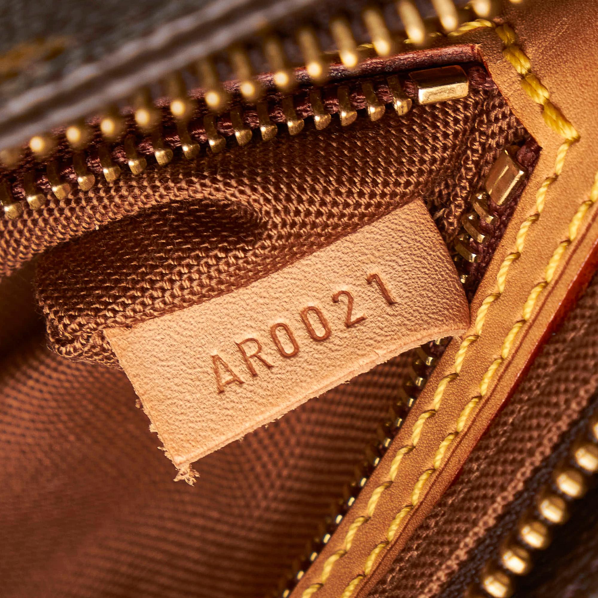 Louis Vuitton Monogram Trotteur (SHG-34035)