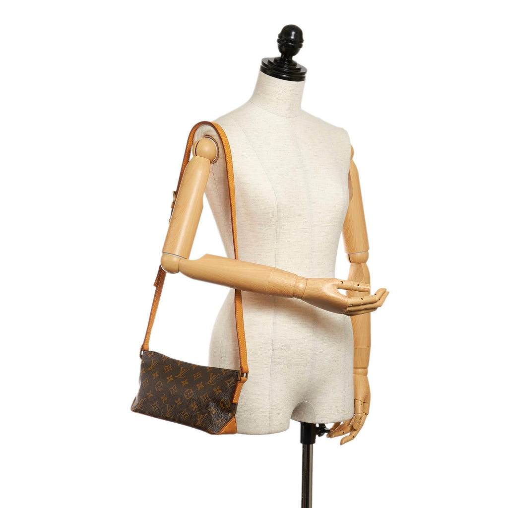 Louis Vuitton Monogram Trotteur (SHG-34035)