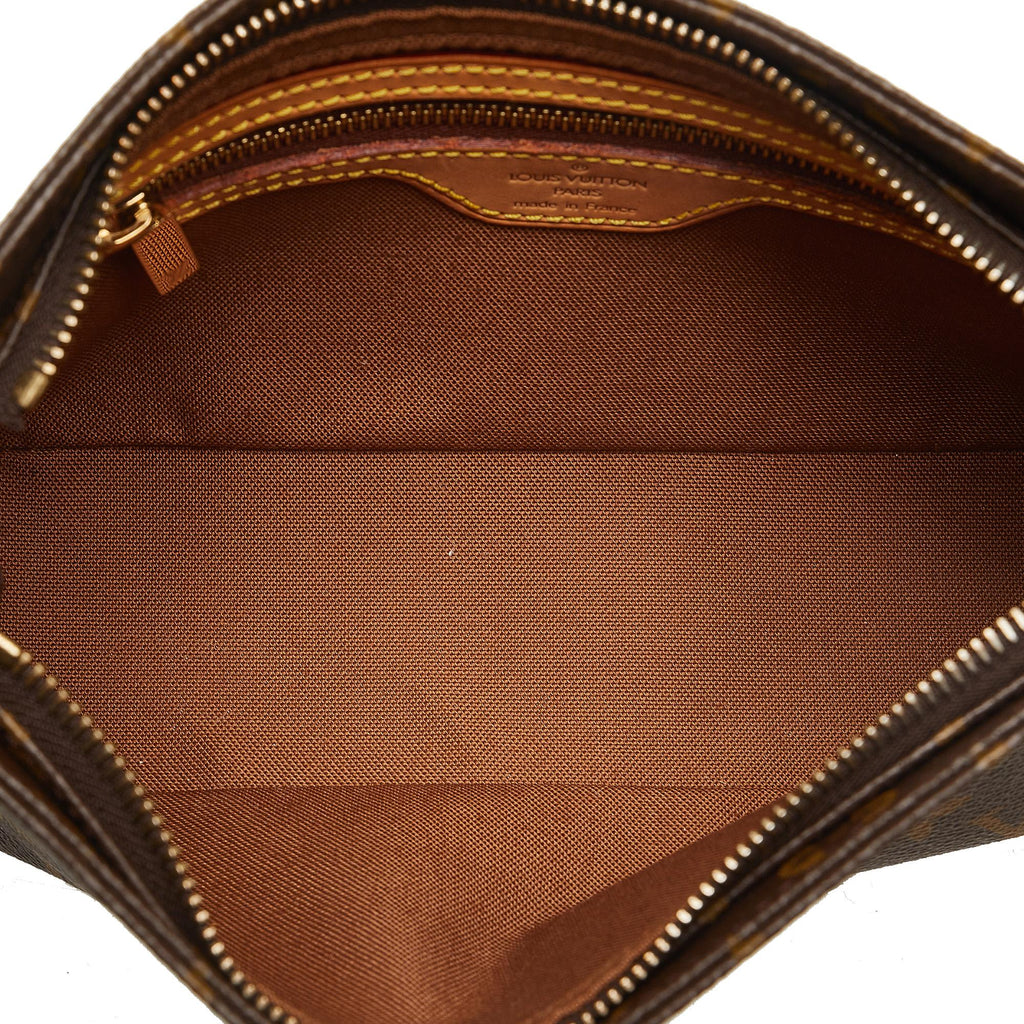 Louis Vuitton Monogram Trotteur (SHG-kxxeIY)