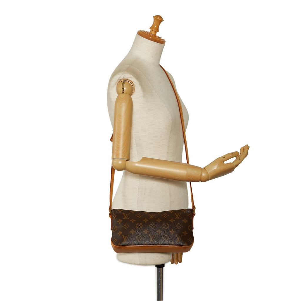 Louis Vuitton Monogram Trotteur (SHG-kxxeIY)