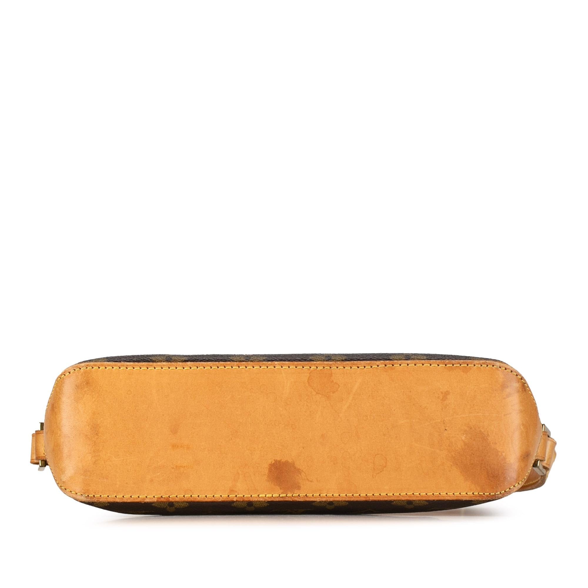 Louis Vuitton Monogram Trotteur (SHG-yNNpBm)