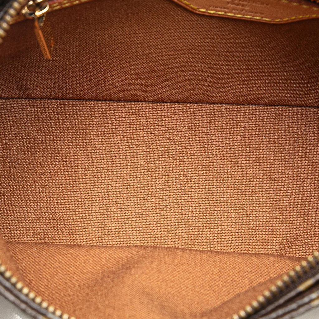 Louis Vuitton Monogram Trotteur (SHG-yNNpBm)