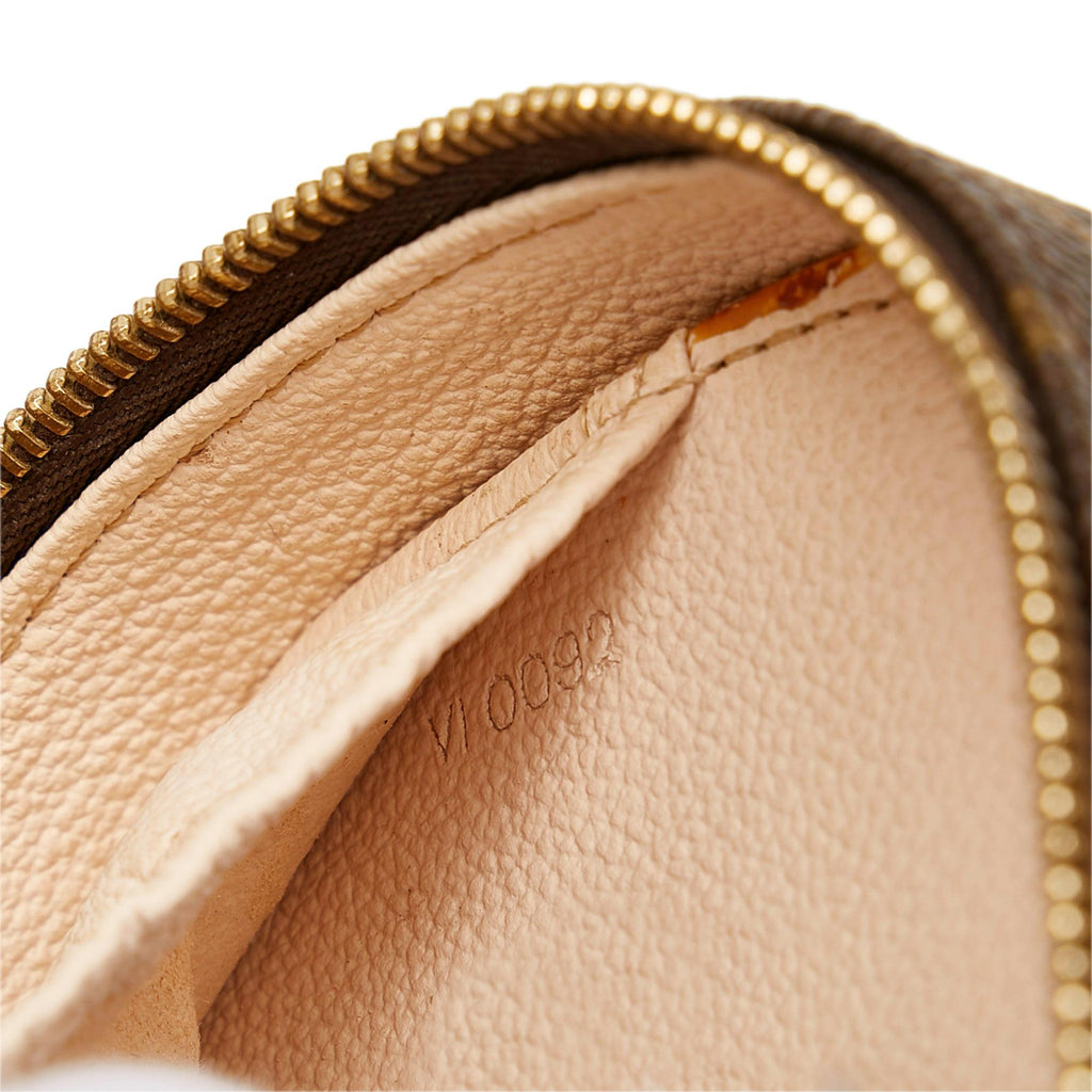 Louis Vuitton Monogram Trousse Blush PM (SHG-JFaEuI)
