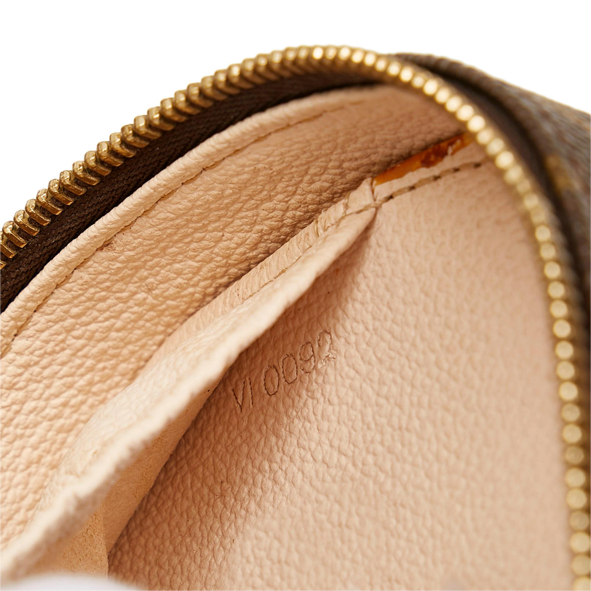 Louis Vuitton Monogram Trousse Blush PM (SHG-JFaEuI)