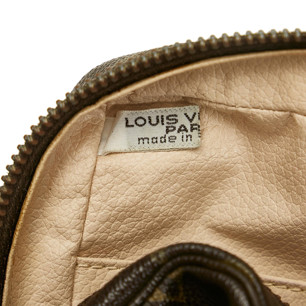Louis Vuitton Monogram Trousse Toilette 23 (SHG-35295)