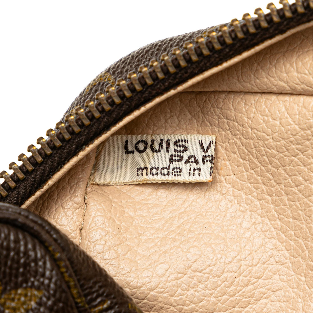 Louis Vuitton Monogram Trousse Toilette 23 (SHG-Hv3hoU)