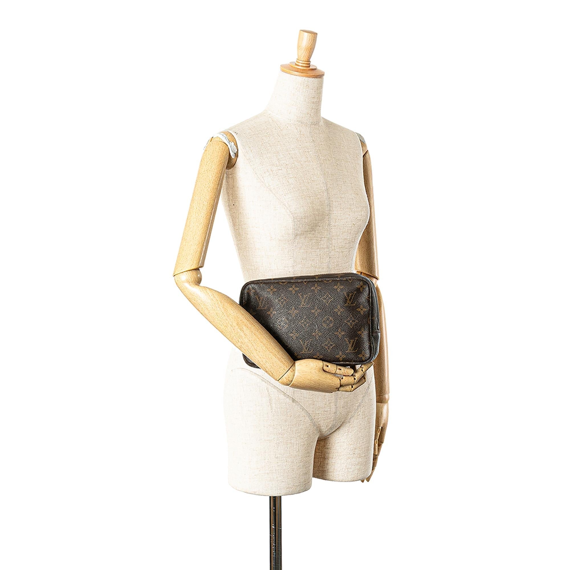 Louis Vuitton Monogram Trousse Toilette 23
