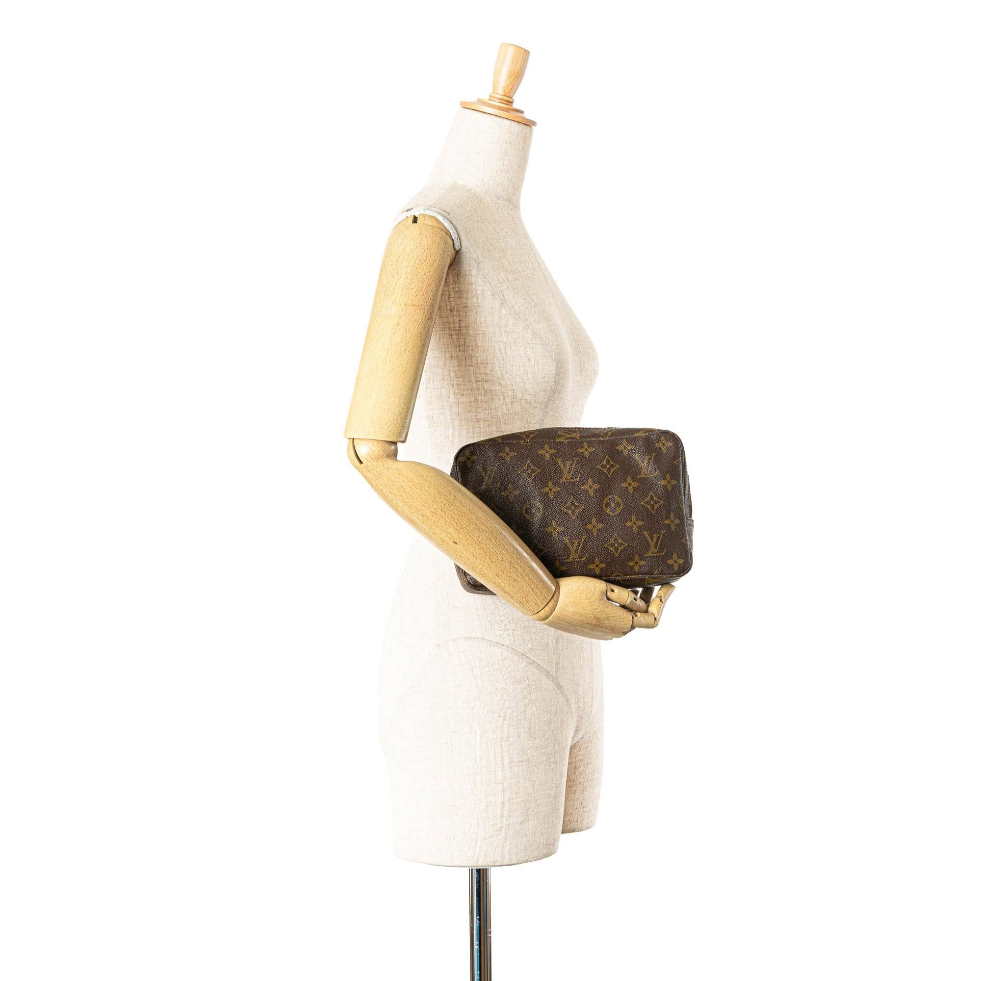 Louis Vuitton Monogram Trousse Toilette 23