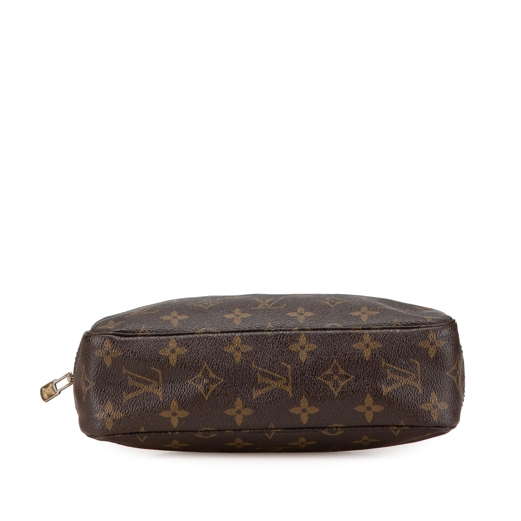 Louis Vuitton Monogram Trousse Toilette 23