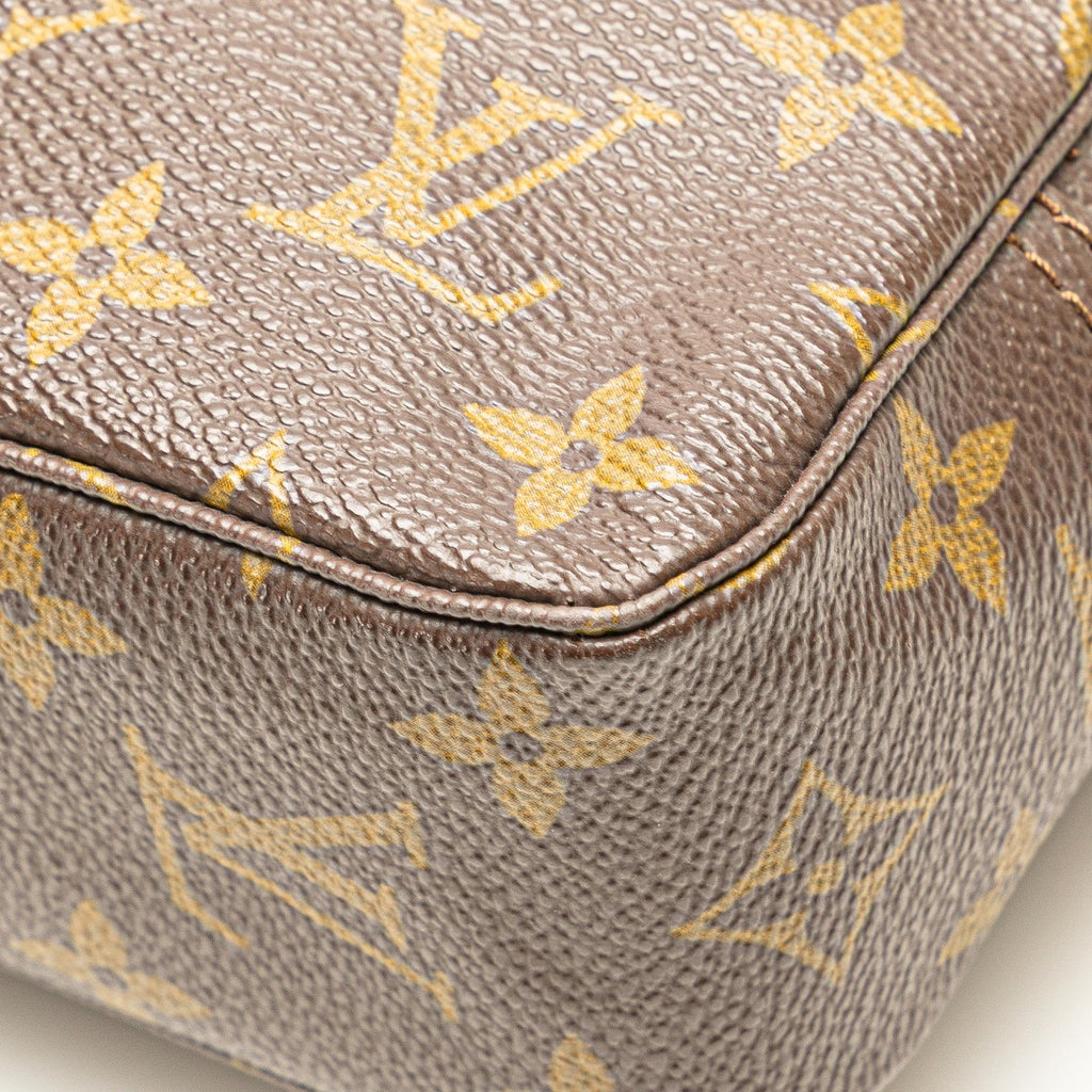 Louis Vuitton Monogram Trousse Toilette 23