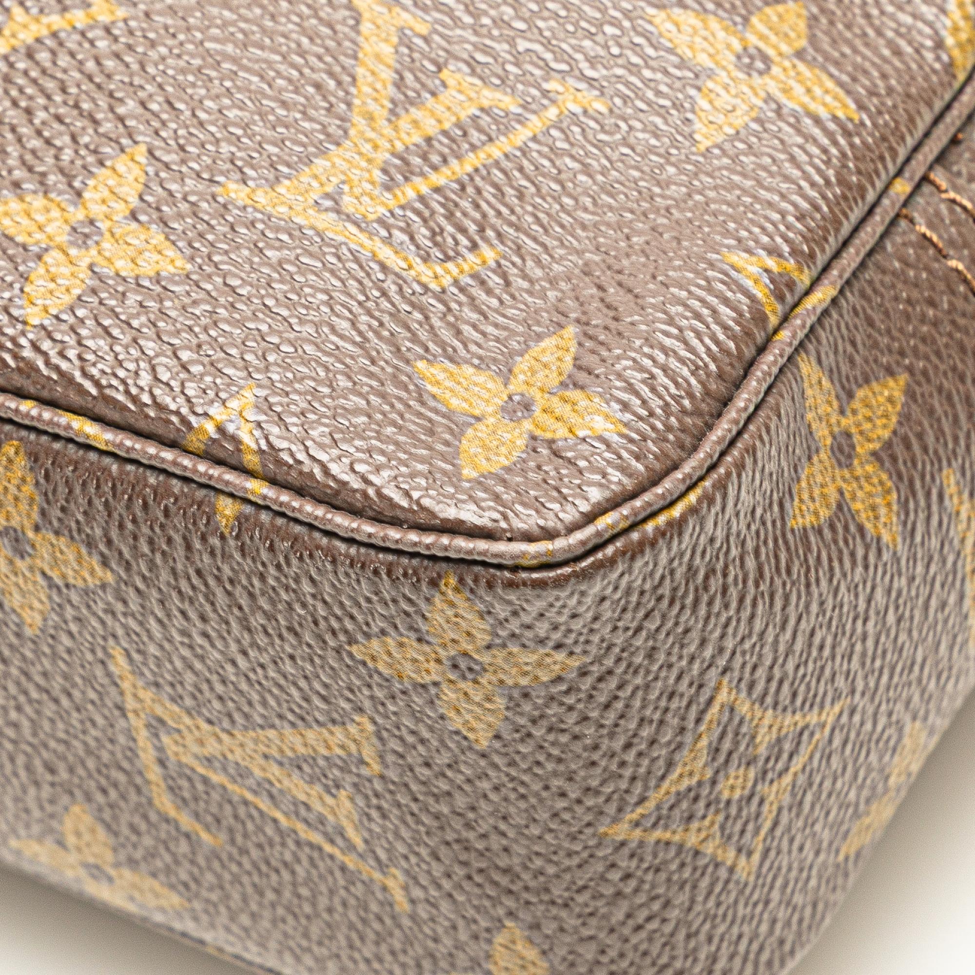 Louis Vuitton Monogram Trousse Toilette 23