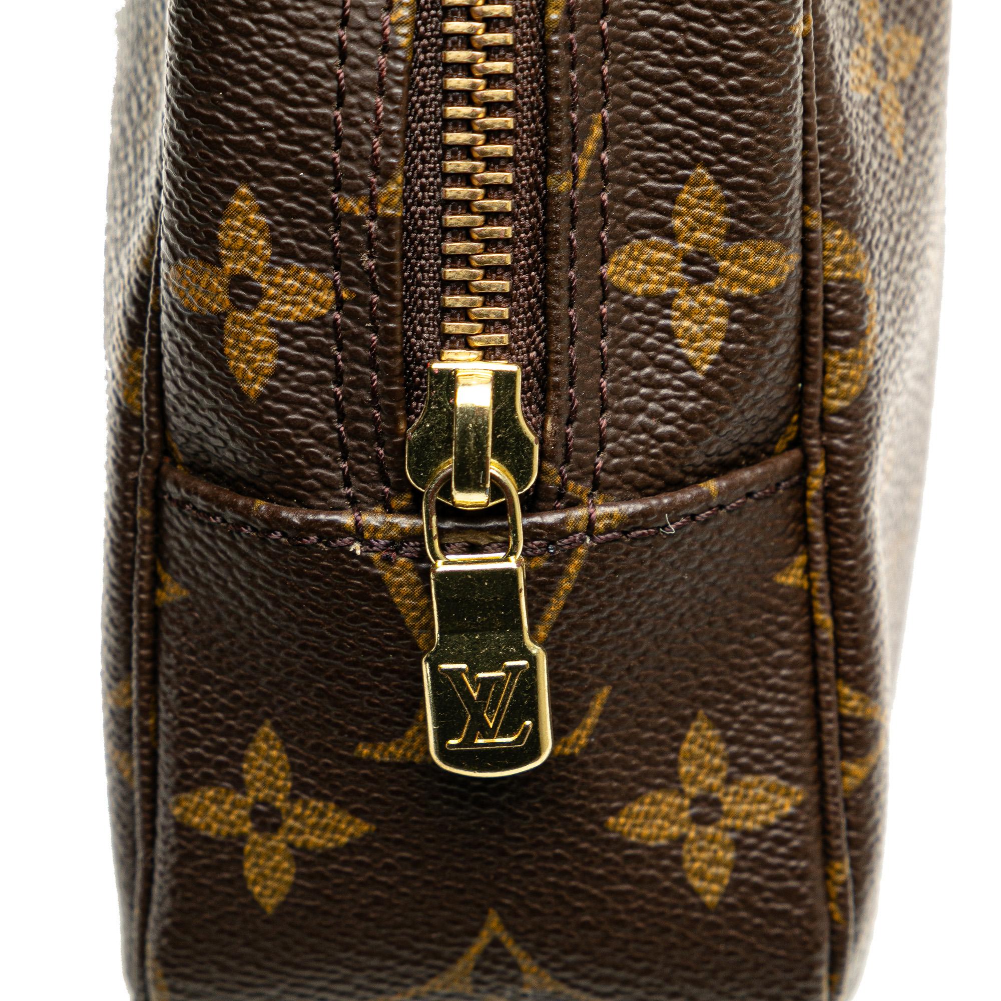 Louis Vuitton Monogram Trousse Toilette 23