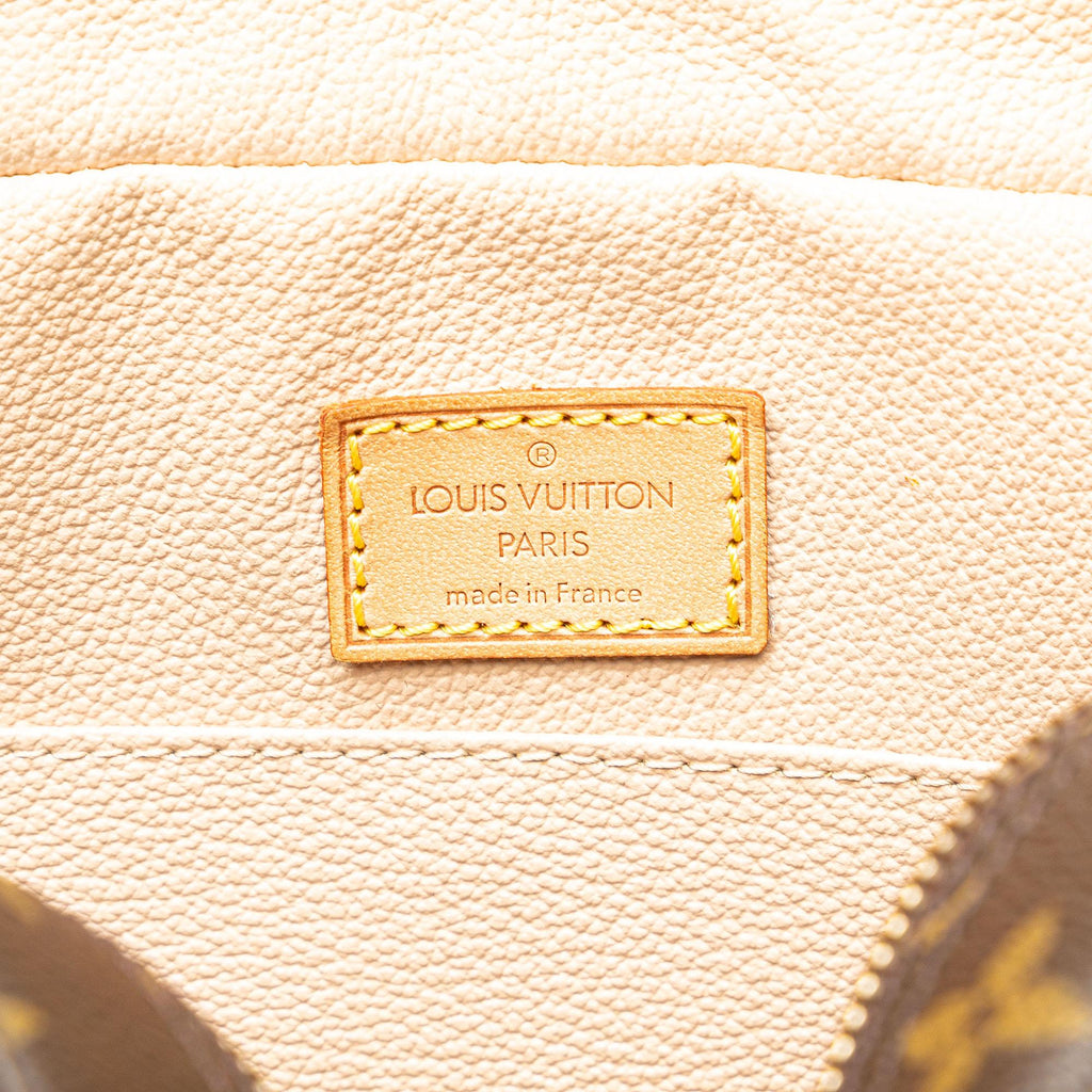 Louis Vuitton Monogram Trousse Toilette 23