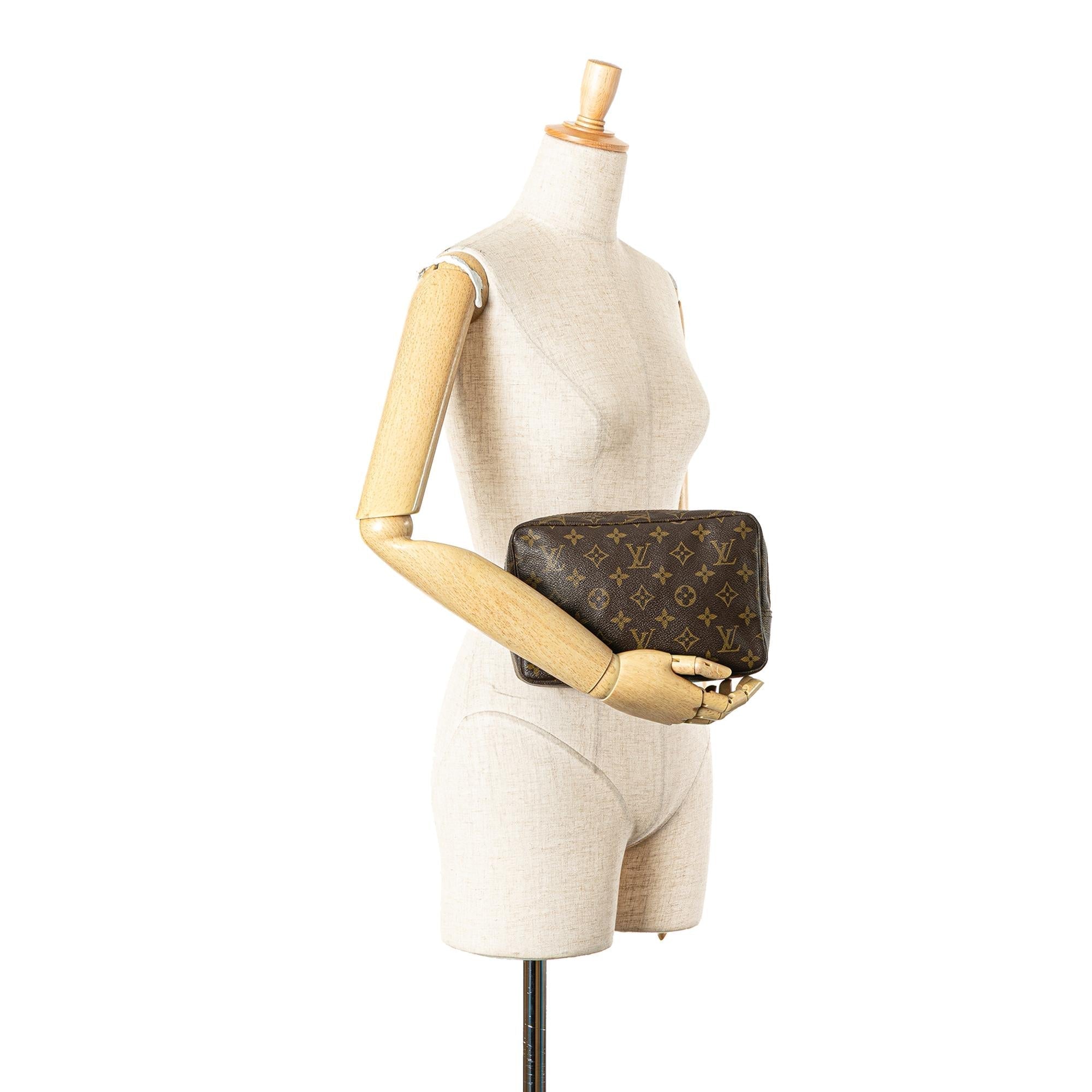 Louis Vuitton Monogram Trousse Toilette 23