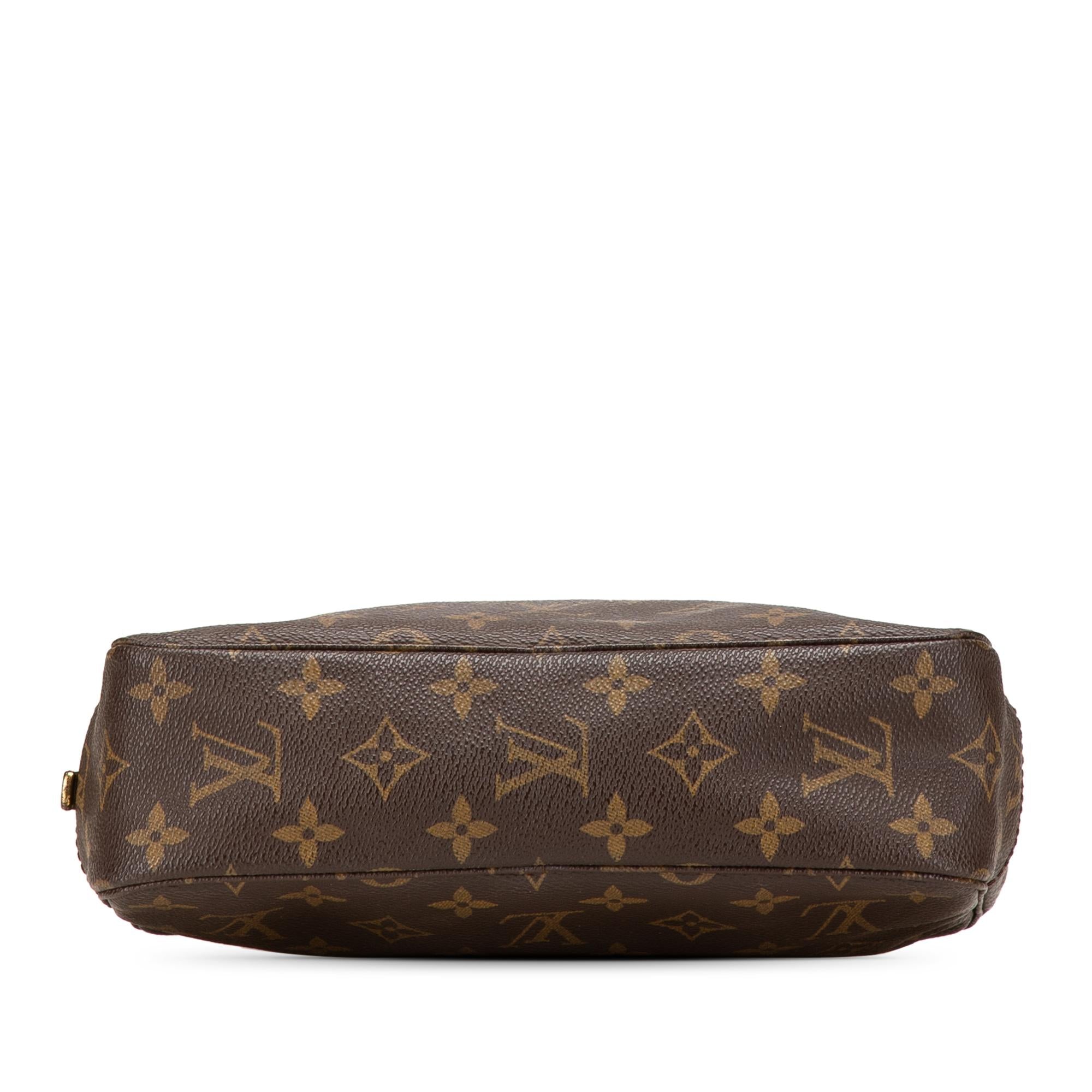 Louis Vuitton Monogram Trousse Toilette 23