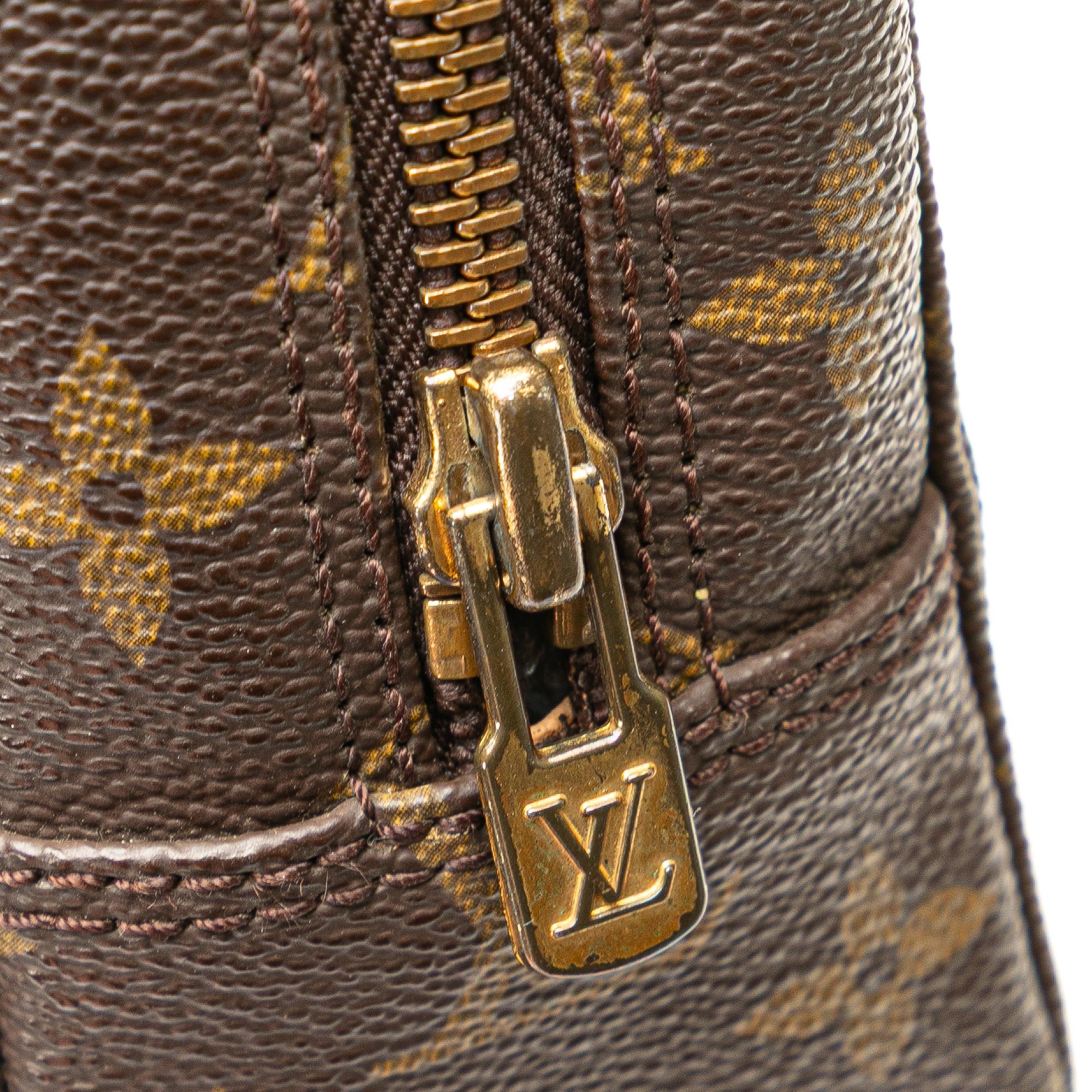 Louis Vuitton Monogram Trousse Toilette 23