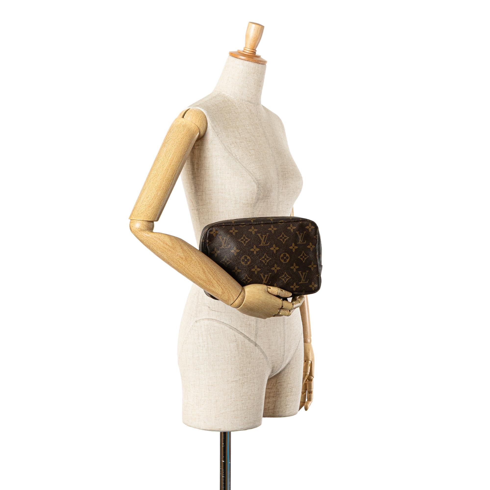 Louis Vuitton Monogram Trousse Toilette 23