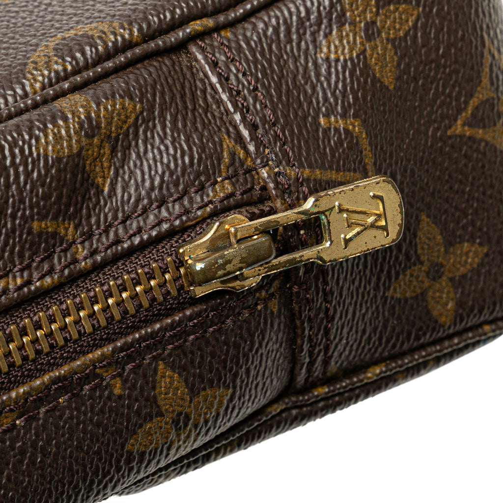 Louis Vuitton Monogram Trousse Toilette 23