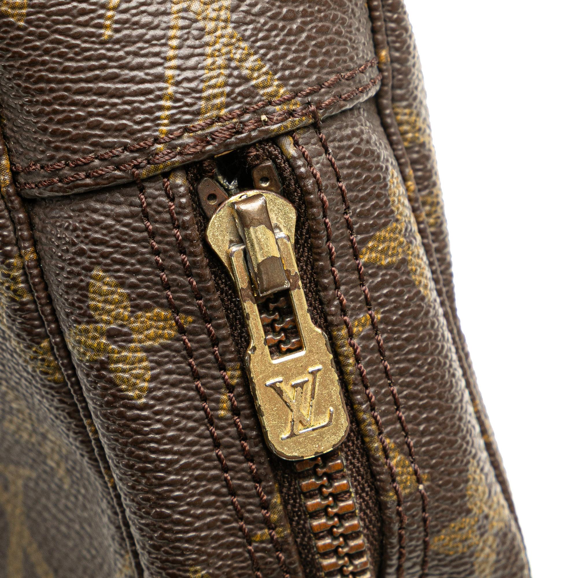 Louis Vuitton Monogram Trousse Toilette 23