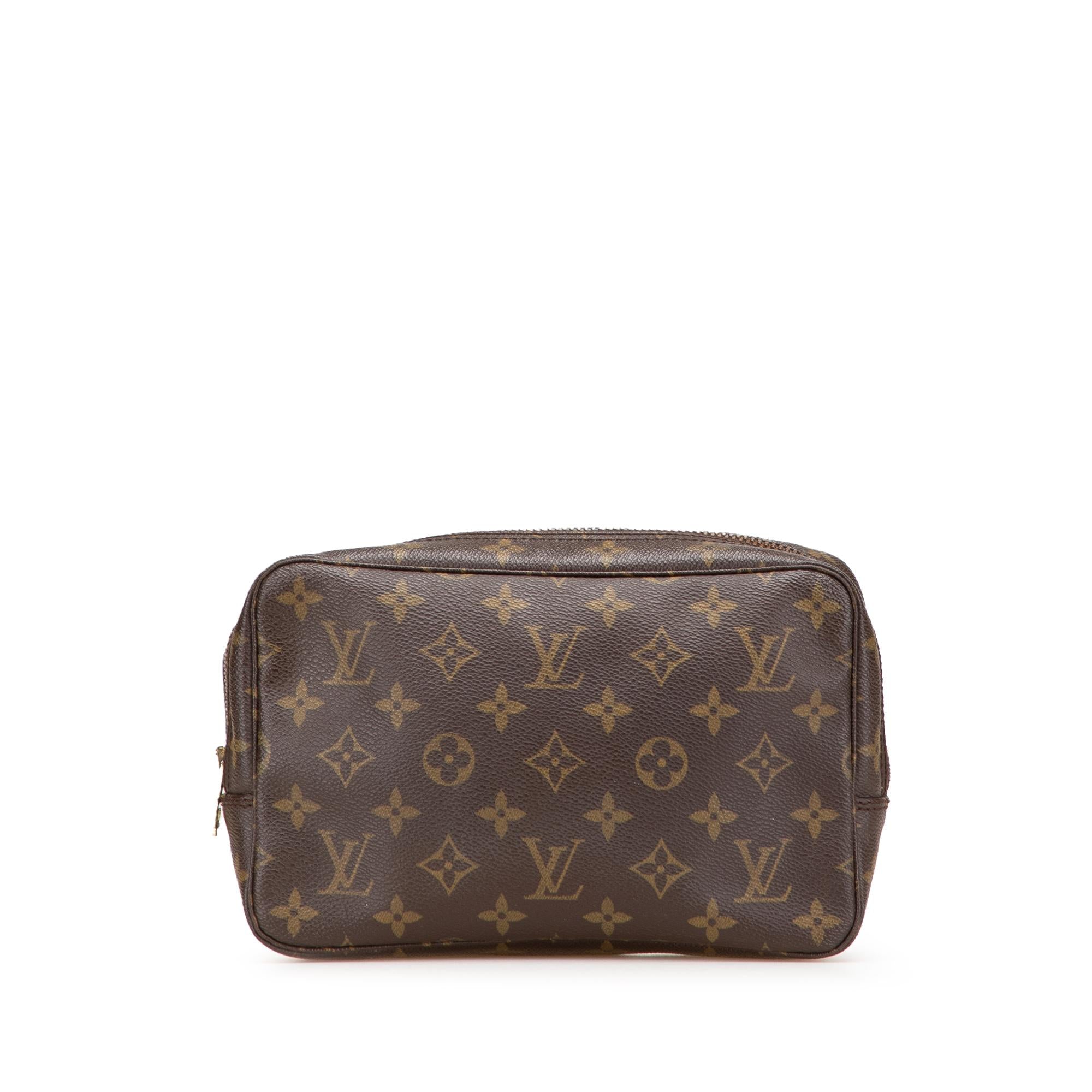 Louis Vuitton Monogram Trousse Toilette 23