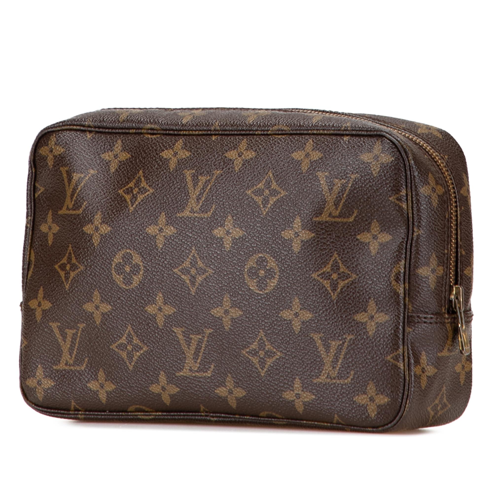 Louis Vuitton Monogram Trousse Toilette 23