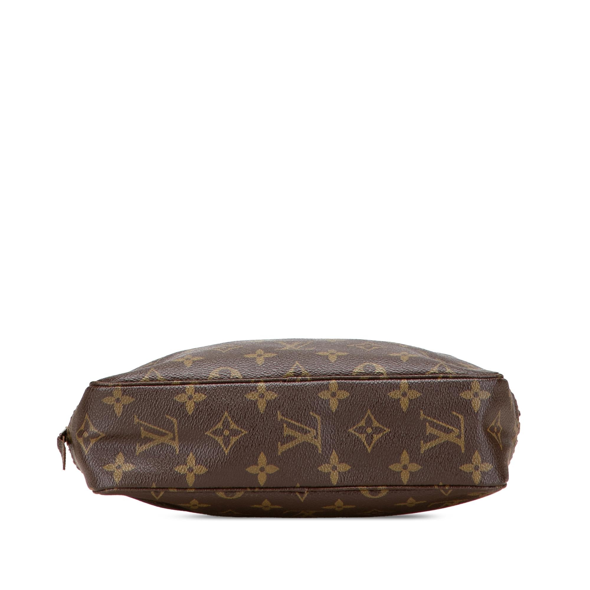 Louis Vuitton Monogram Trousse Toilette 23