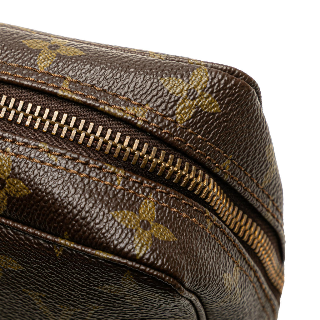 Louis Vuitton Monogram Trousse Toilette 23