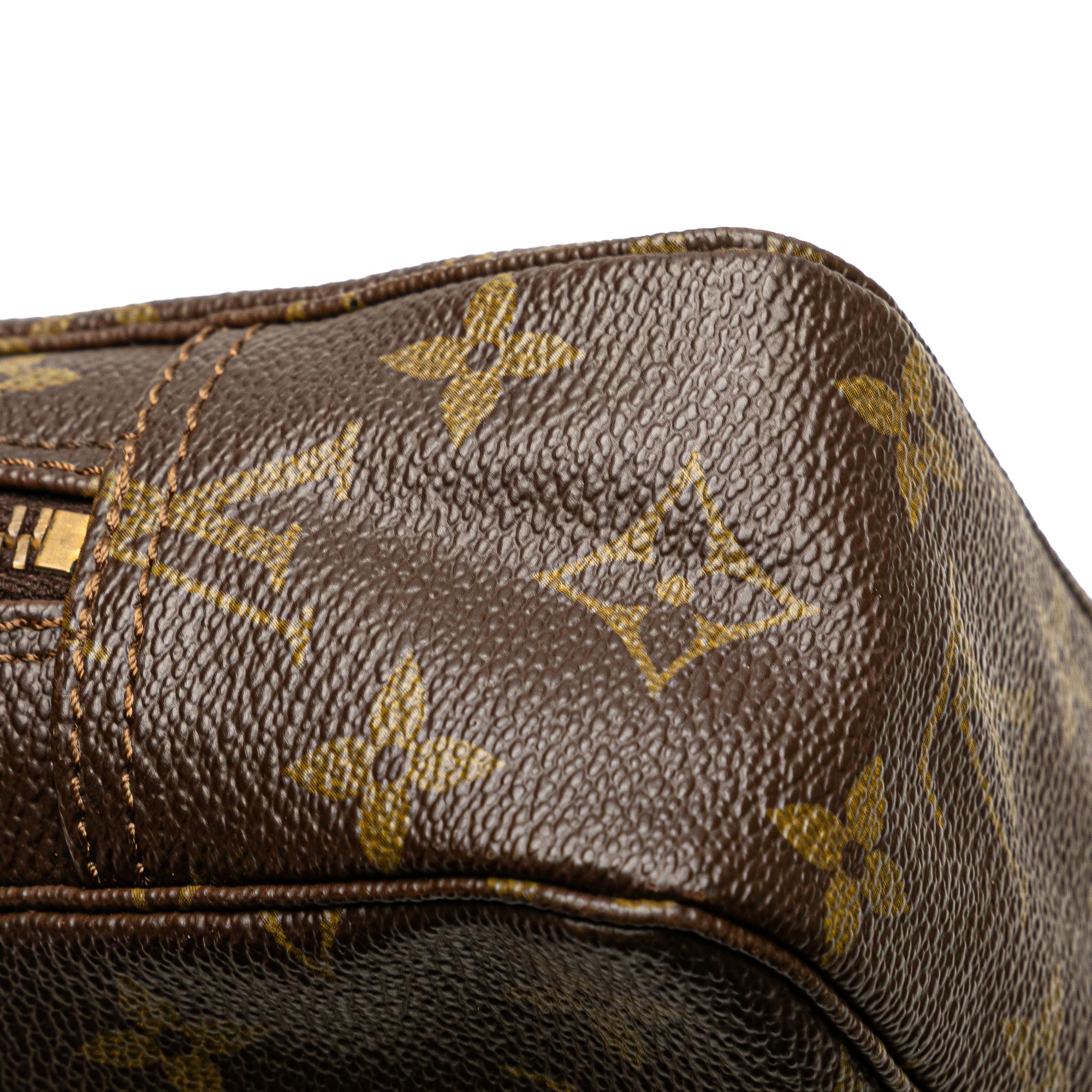 Louis Vuitton Monogram Trousse Toilette 23