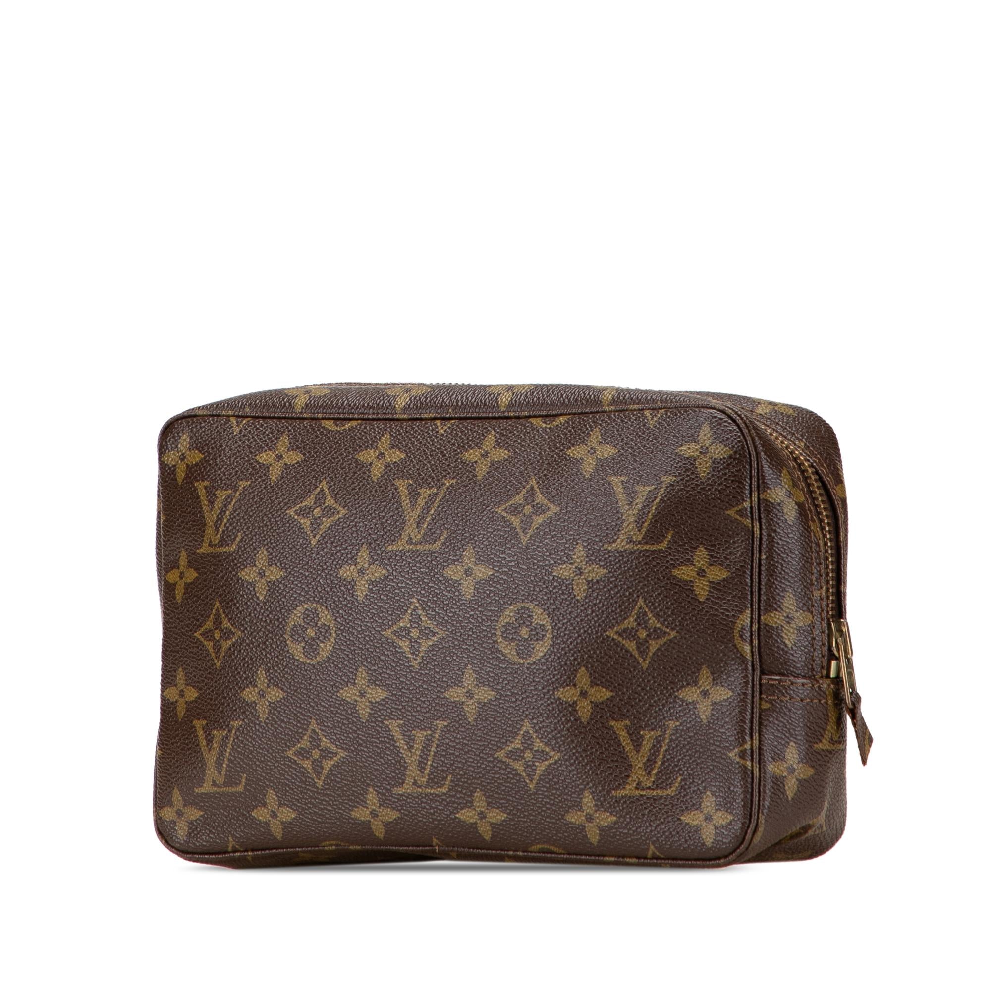 Louis Vuitton Monogram Trousse Toilette 23