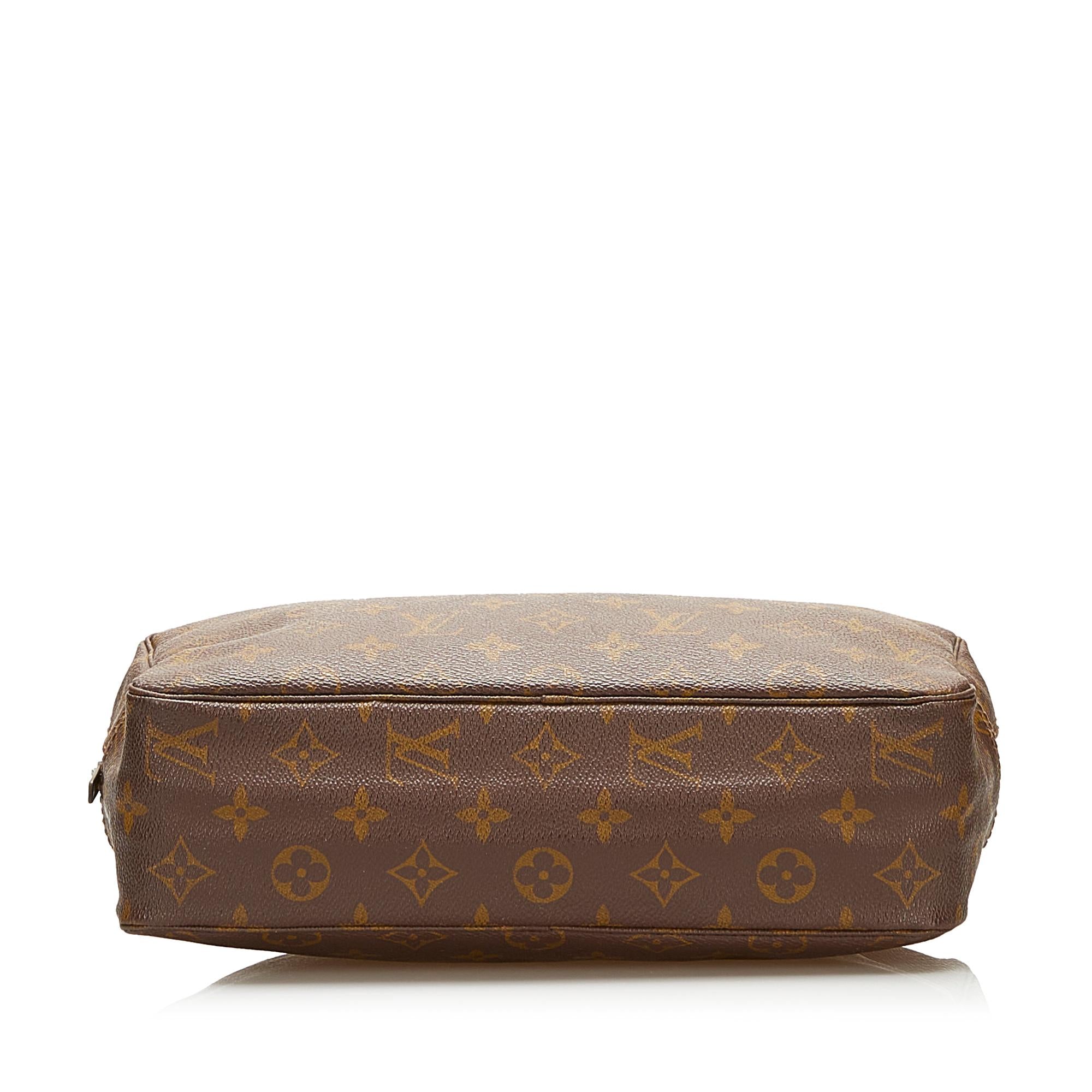 Louis Vuitton Monogram Trousse Toilette 28 (SHG-35286)