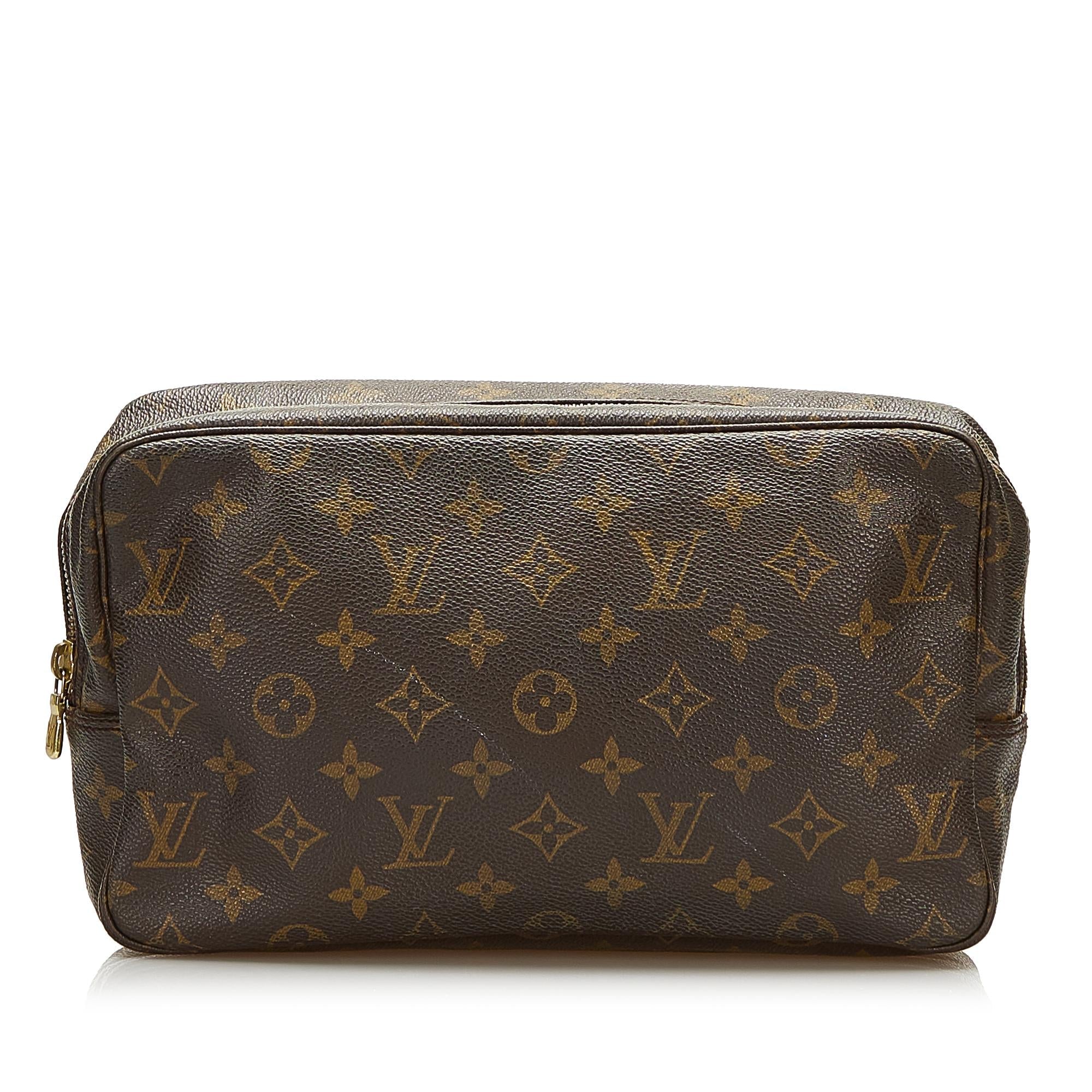 Louis Vuitton Monogram Trousse Toilette 28 (SHG-35301)