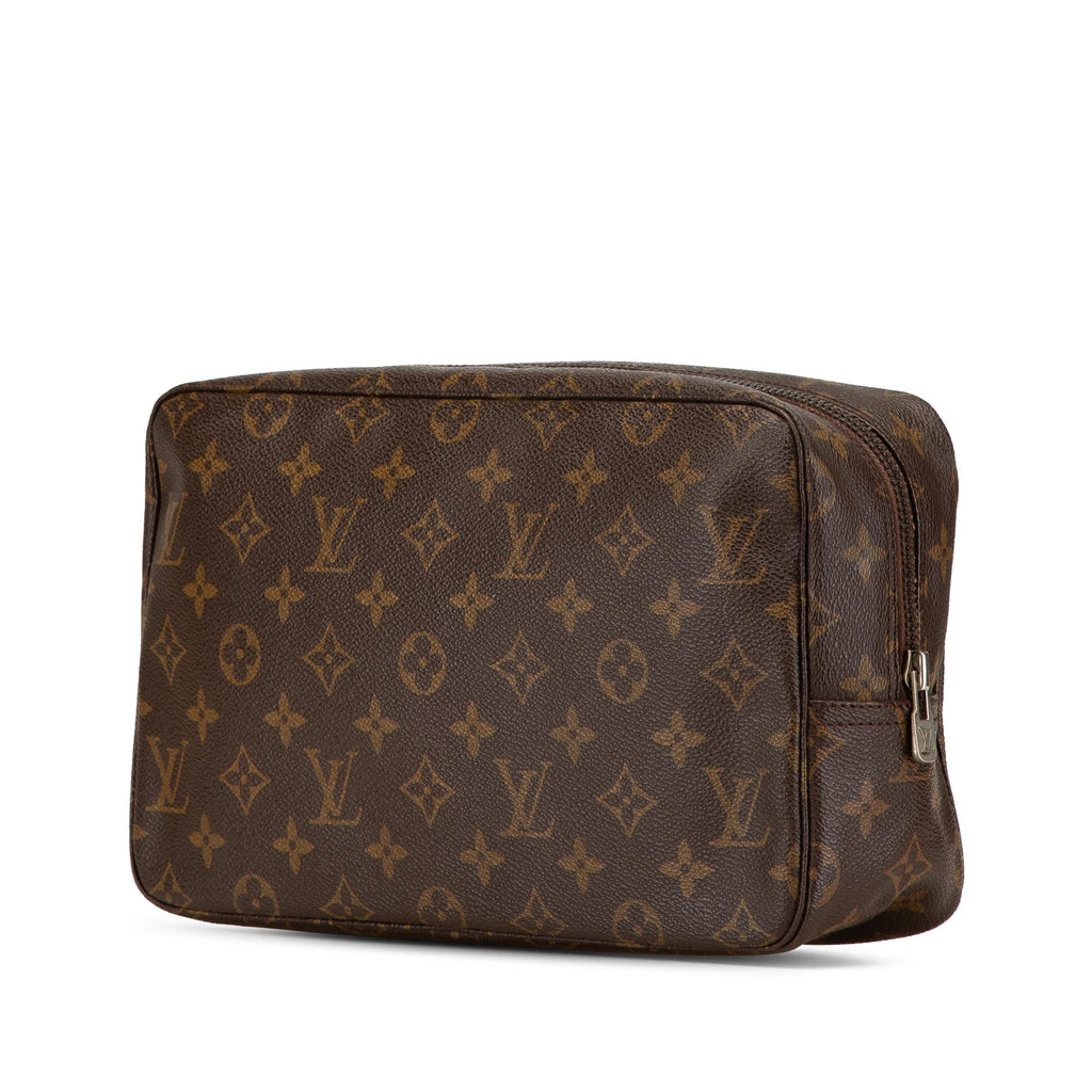 Louis Vuitton Monogram Trousse Toilette 28 (SHG-fPorGF)