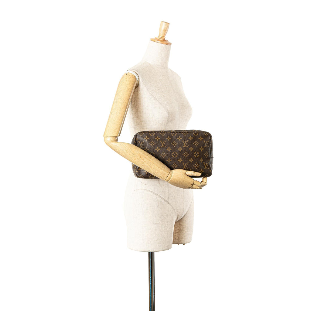 Louis Vuitton Monogram Trousse Toilette 28