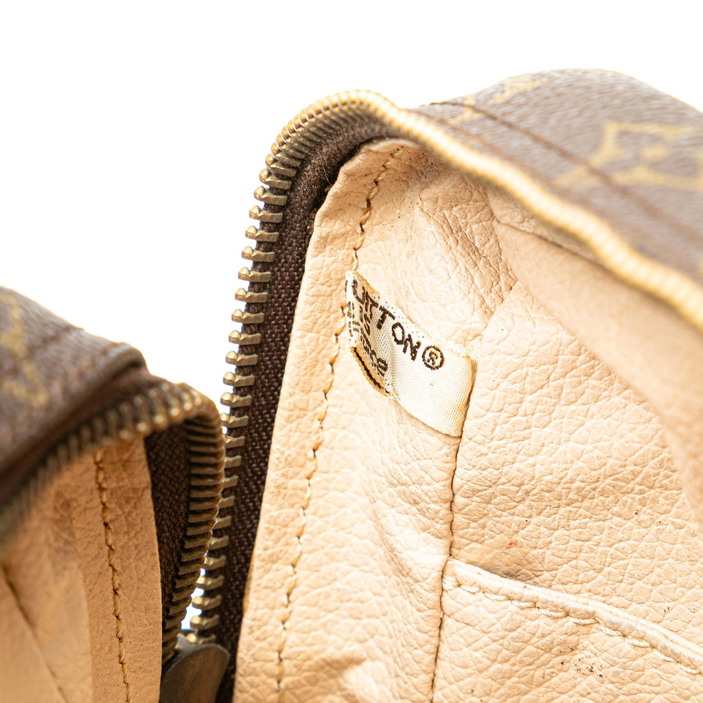 Louis Vuitton Monogram Trousse Toilette 28
