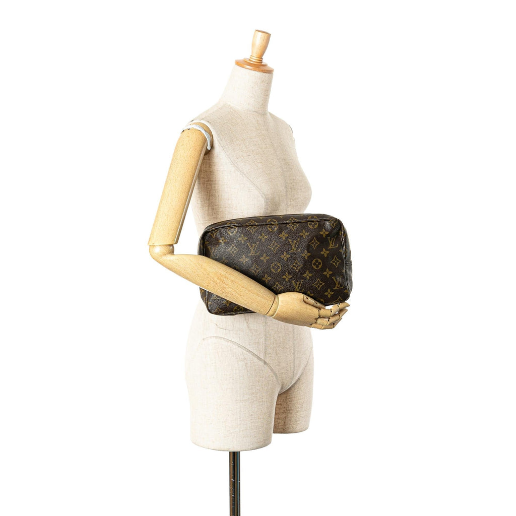 Louis Vuitton Monogram Trousse Toilette 28
