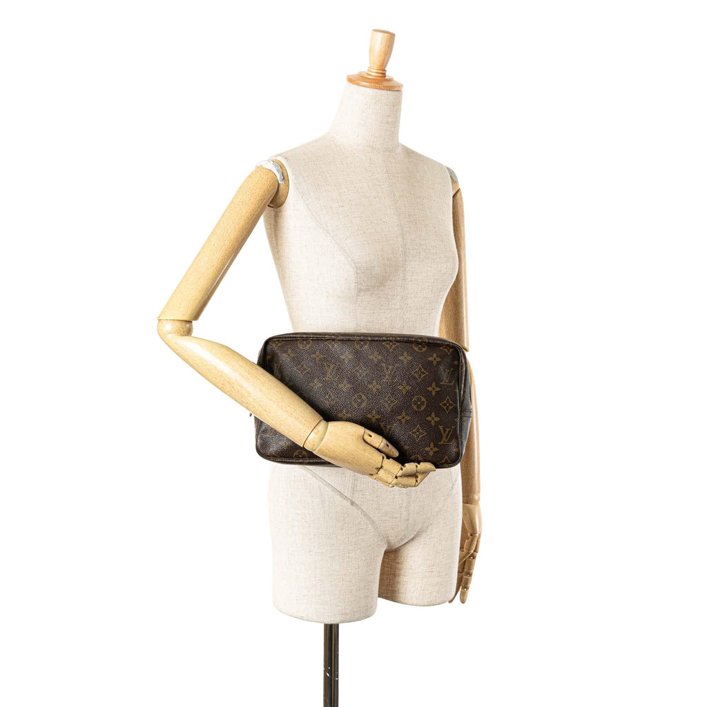 Louis Vuitton Monogram Trousse Toilette 28