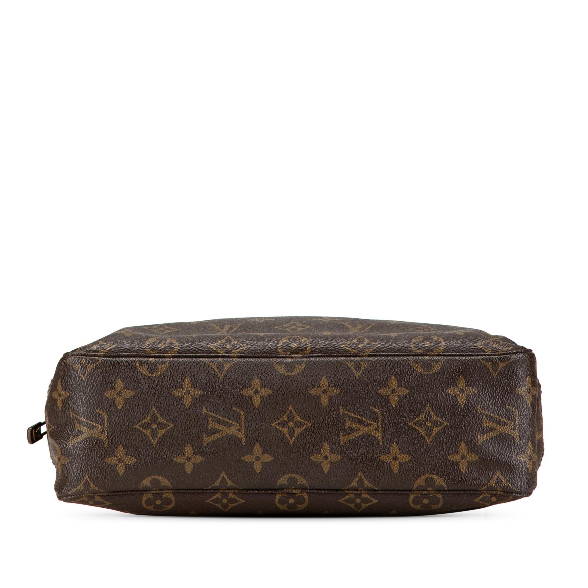 Louis Vuitton Monogram Trousse Toilette 28