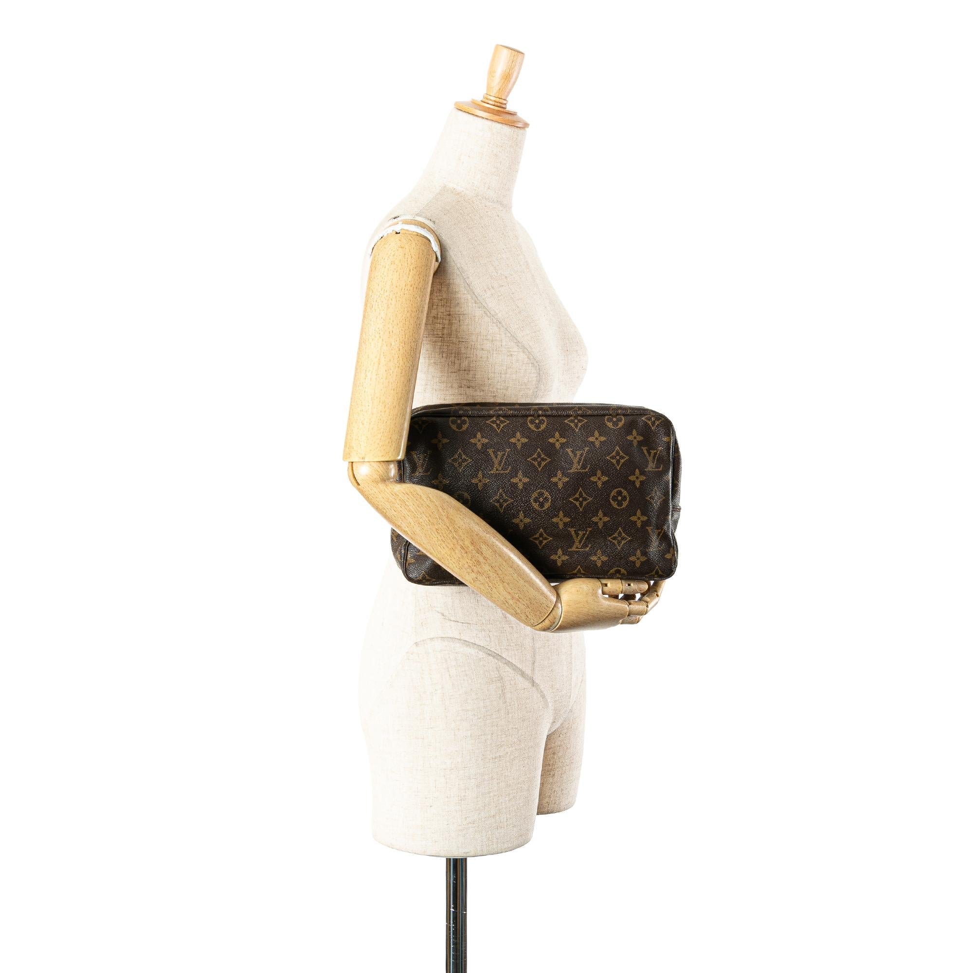 Louis Vuitton Monogram Trousse Toilette 28