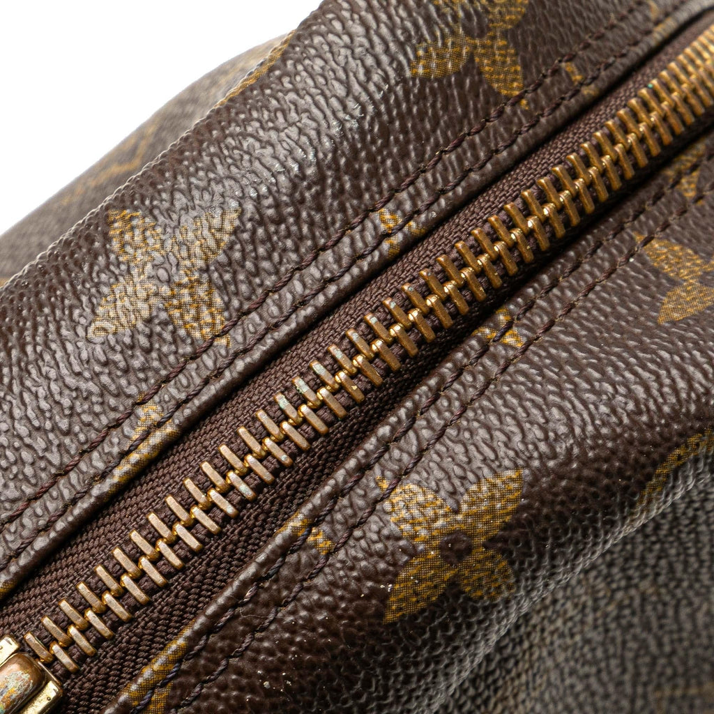 Louis Vuitton Monogram Trousse Toilette 28