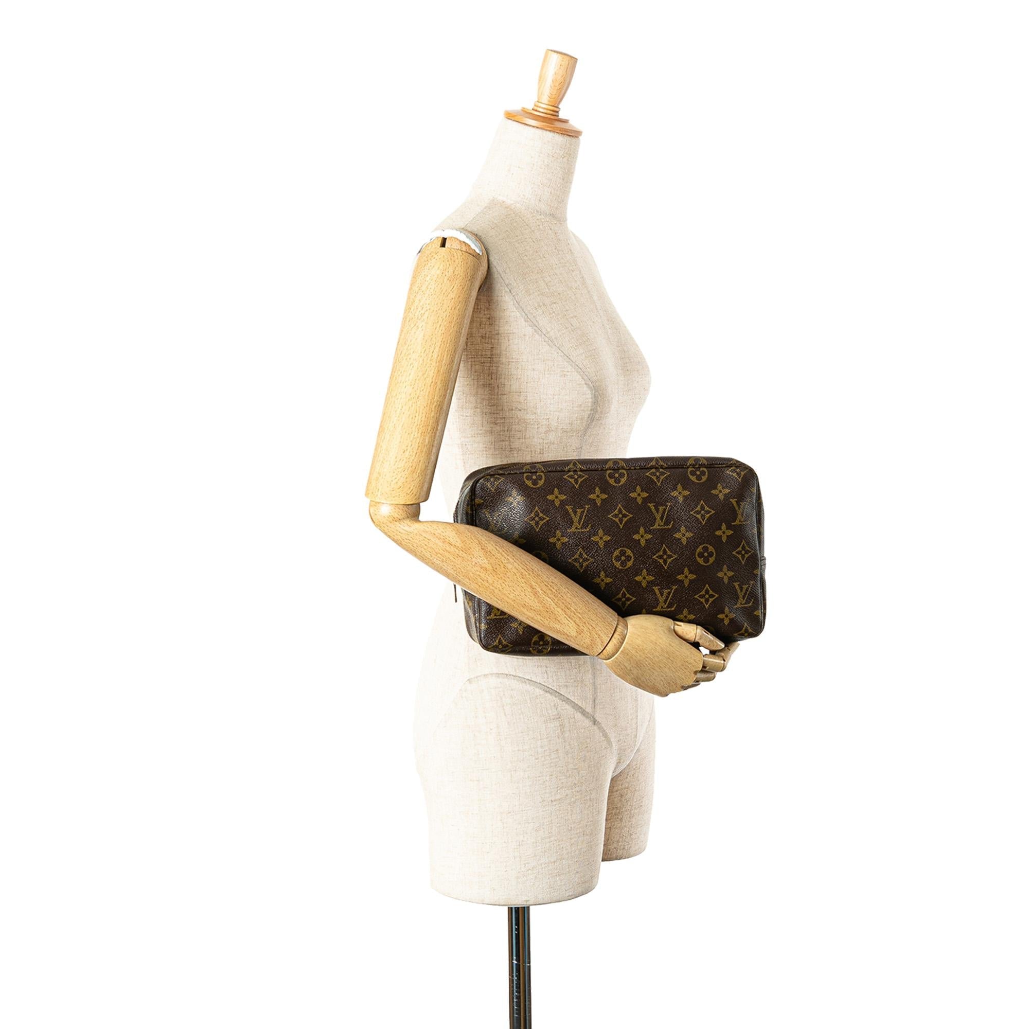 Louis Vuitton Monogram Trousse Toilette 28