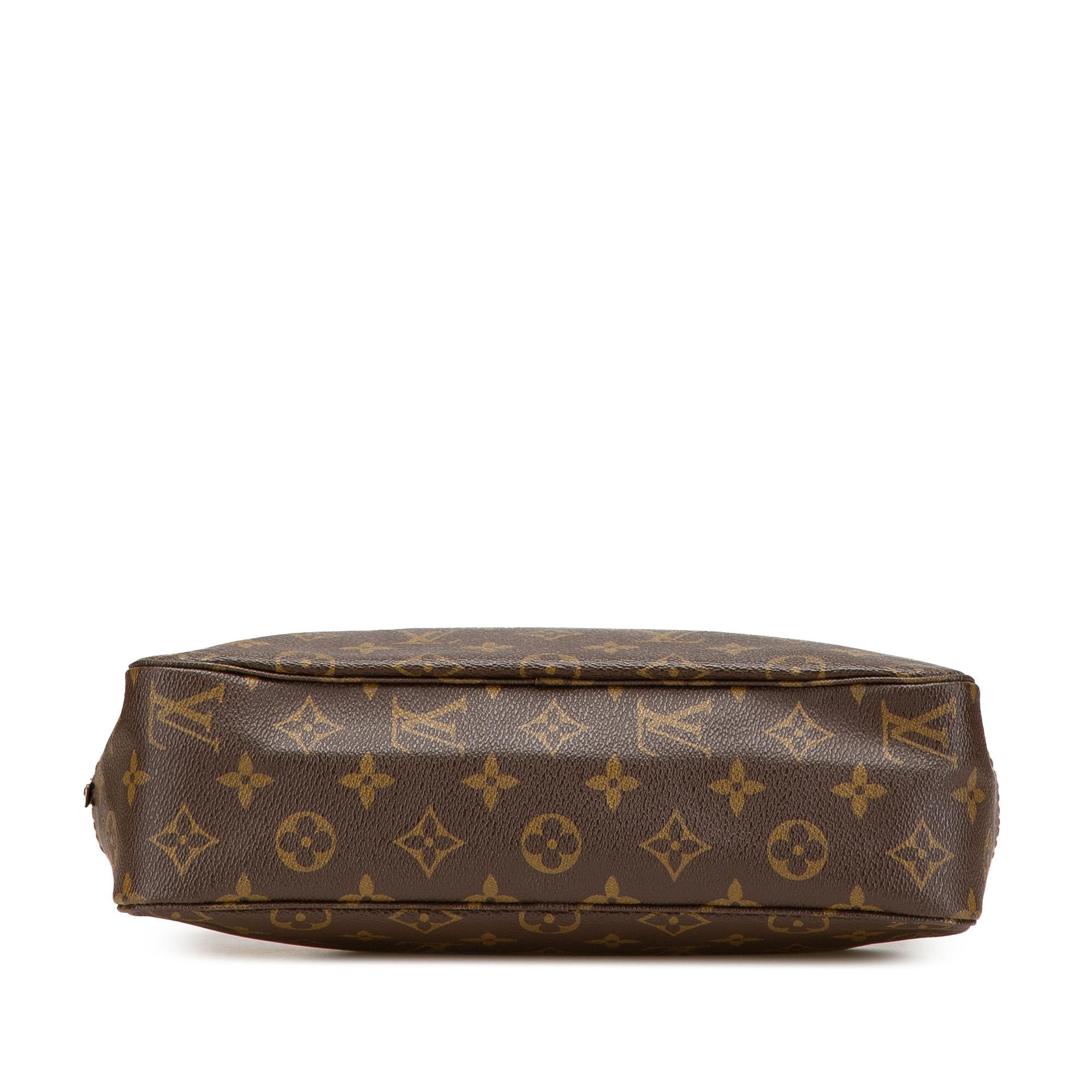 Louis Vuitton Monogram Trousse Toilette 28