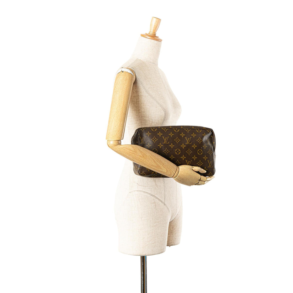 Louis Vuitton Monogram Trousse Toilette 28