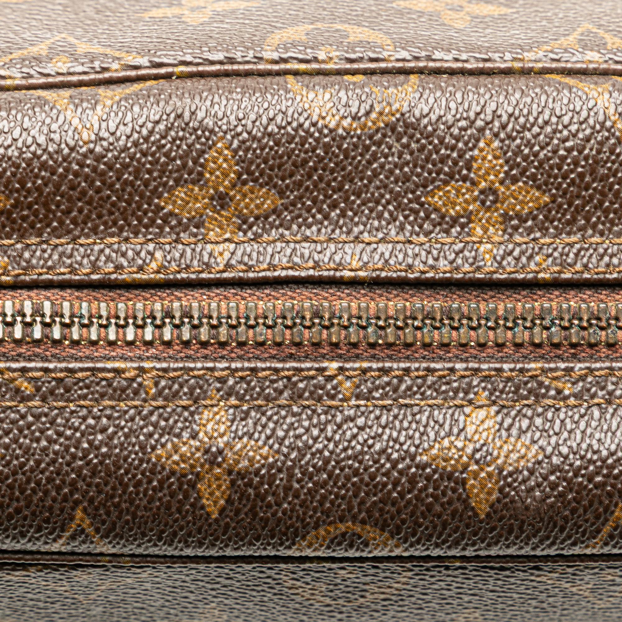 Louis Vuitton Monogram Trousse Toilette 28