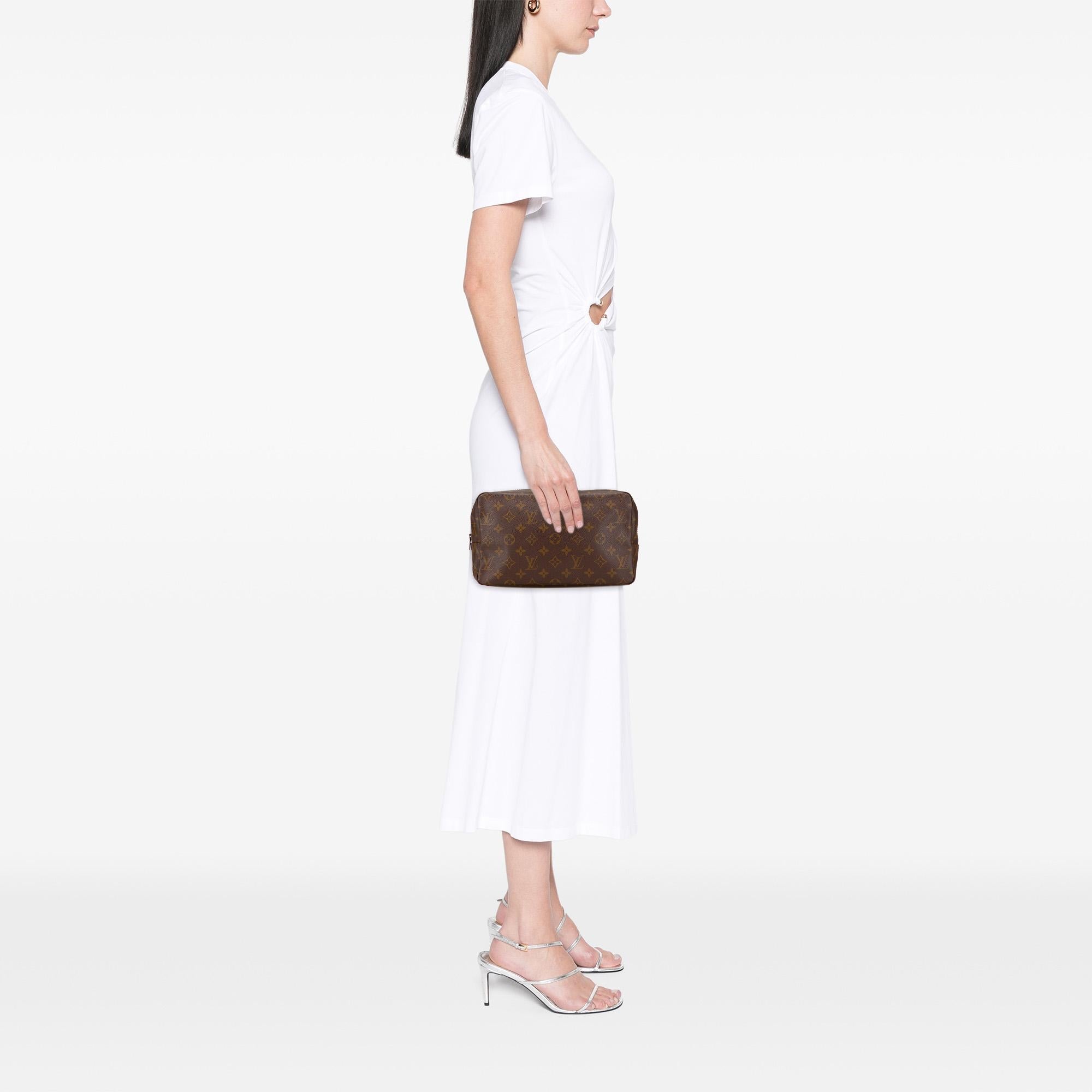 Louis Vuitton Monogram Trousse Toilette 28