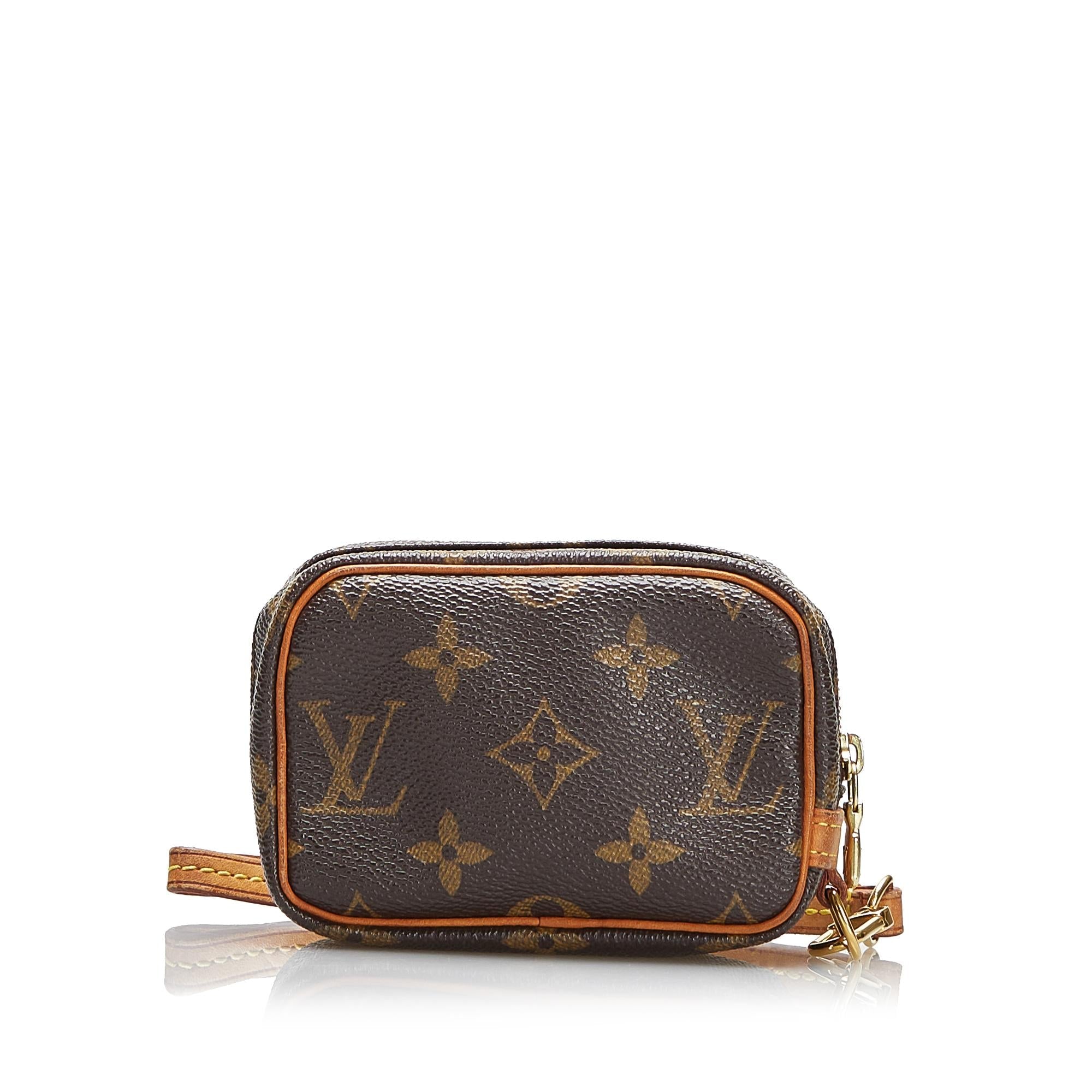 Louis Vuitton Monogram Trousse Wapity (SHG-ktWZAW)